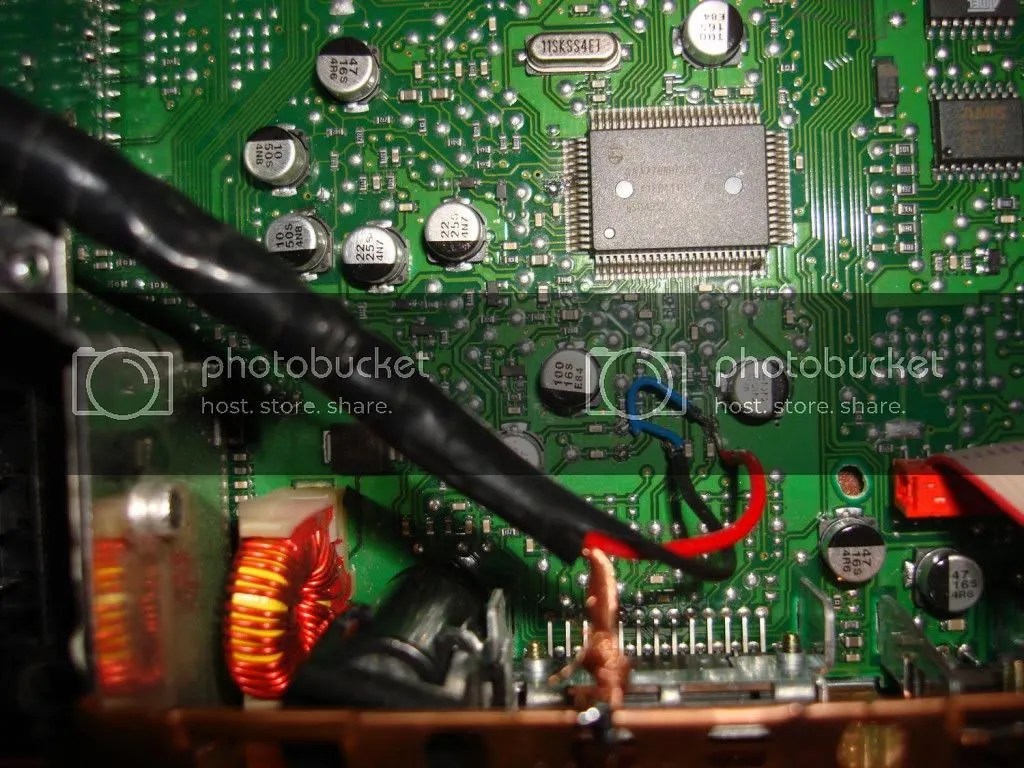 Aux-In Jack For Vdo Rd3-00 Car Radio (Peugeot, Citroen) : 5 Steps - Instructables