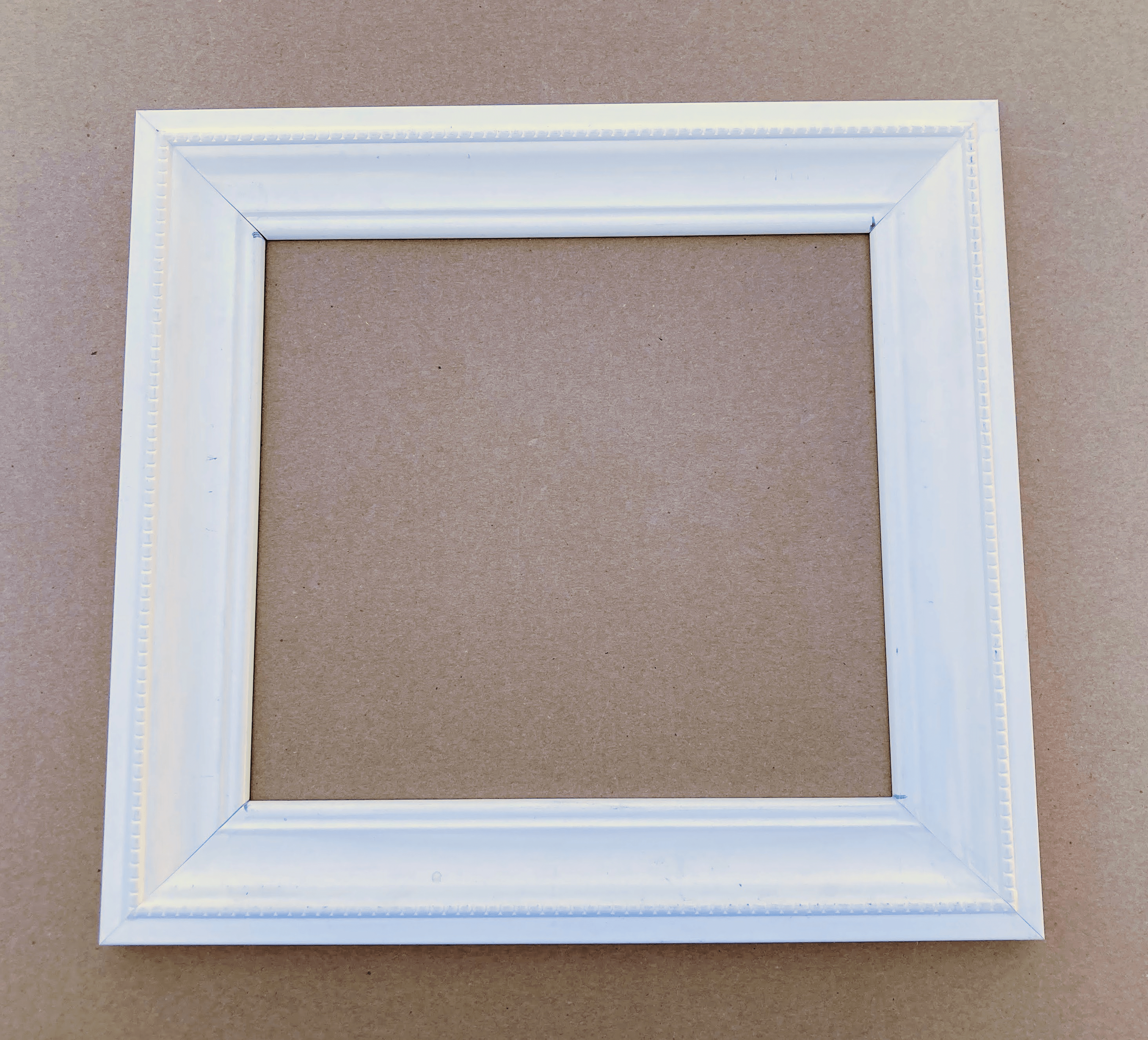 Plastic Wall Hanging Box for Succulents With Frame 3 Steps