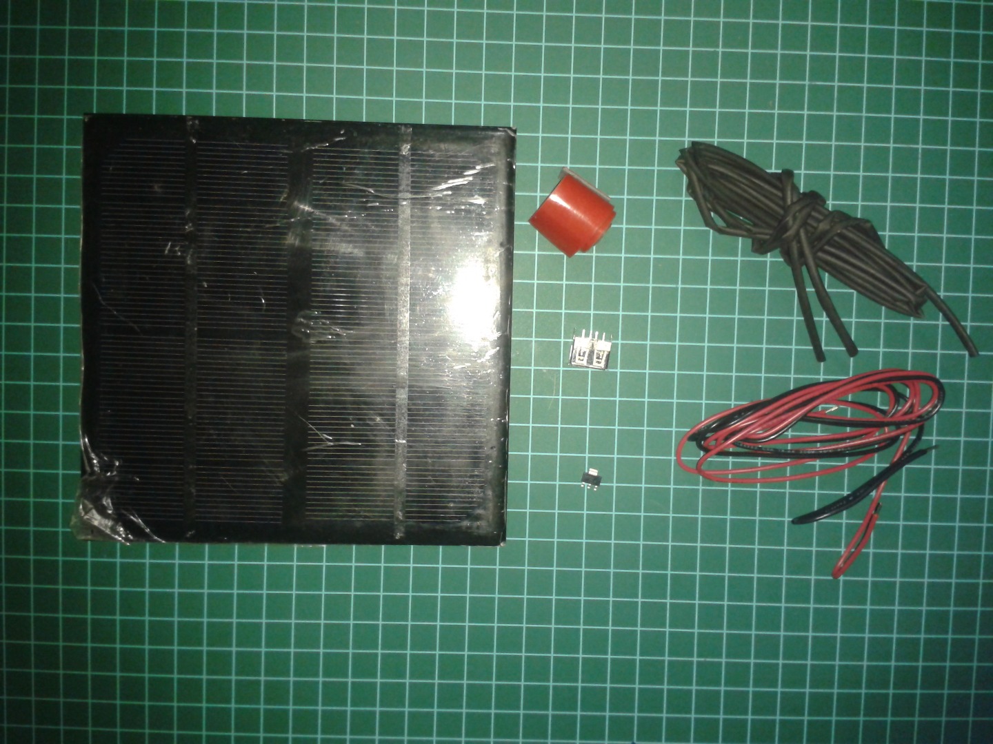 Cargador Solar USB Super Sencillo : 5 Steps - Instructables