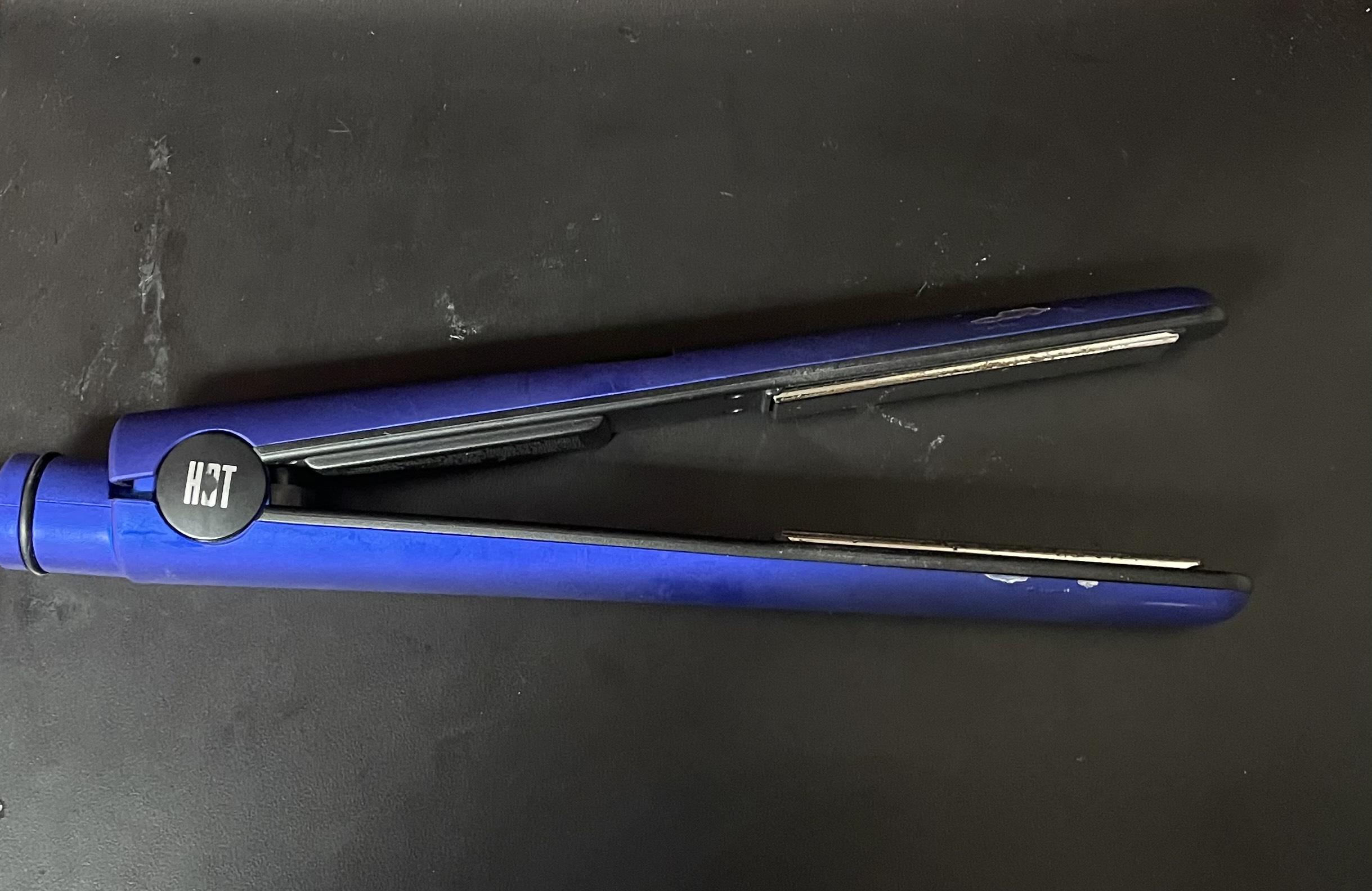 How to Curl Hair Using a Flat Iron 5 Steps Instructables