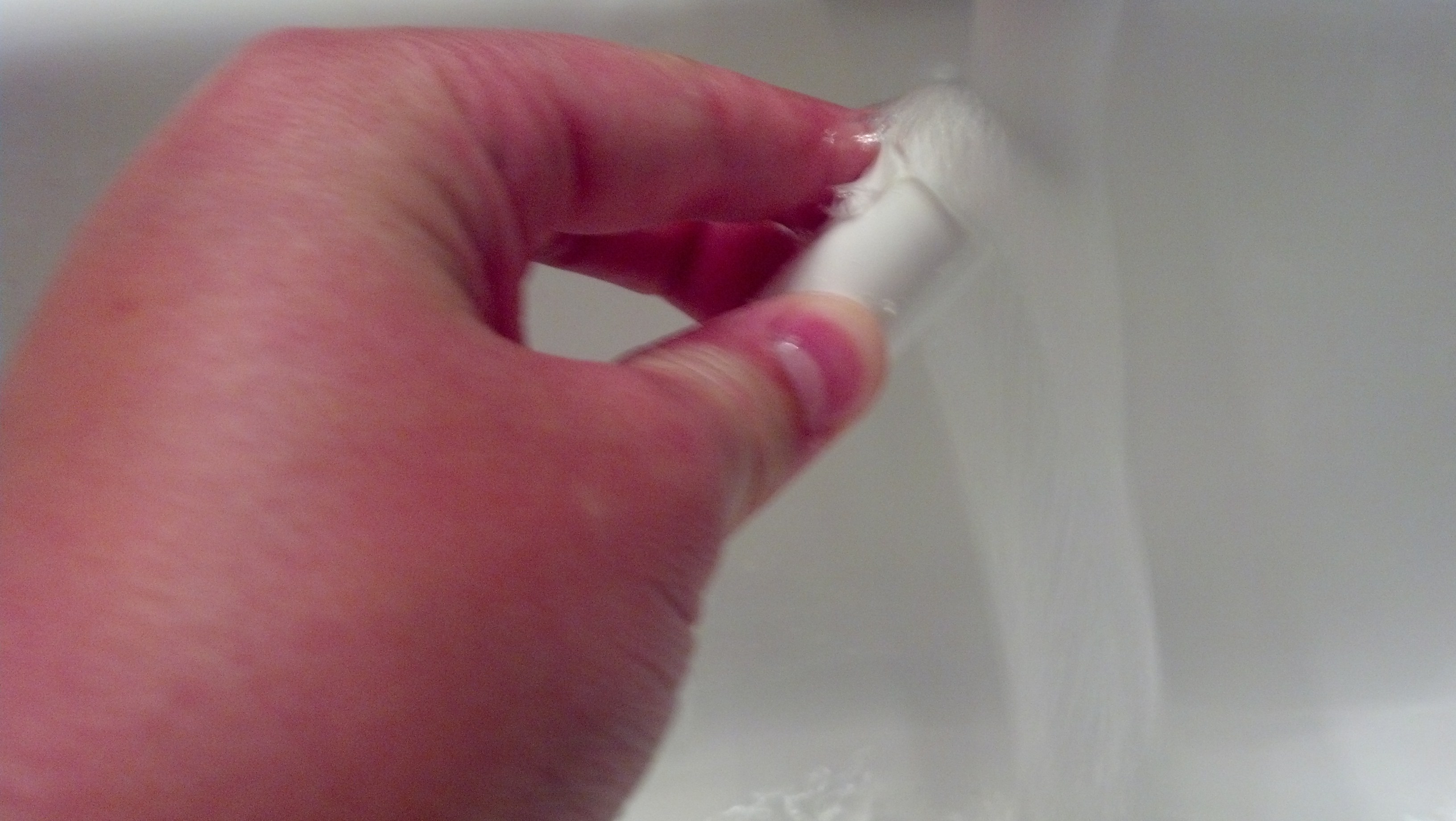 SECRET Chapstick Tube Altoid Dispenser! 3 Steps Instructables