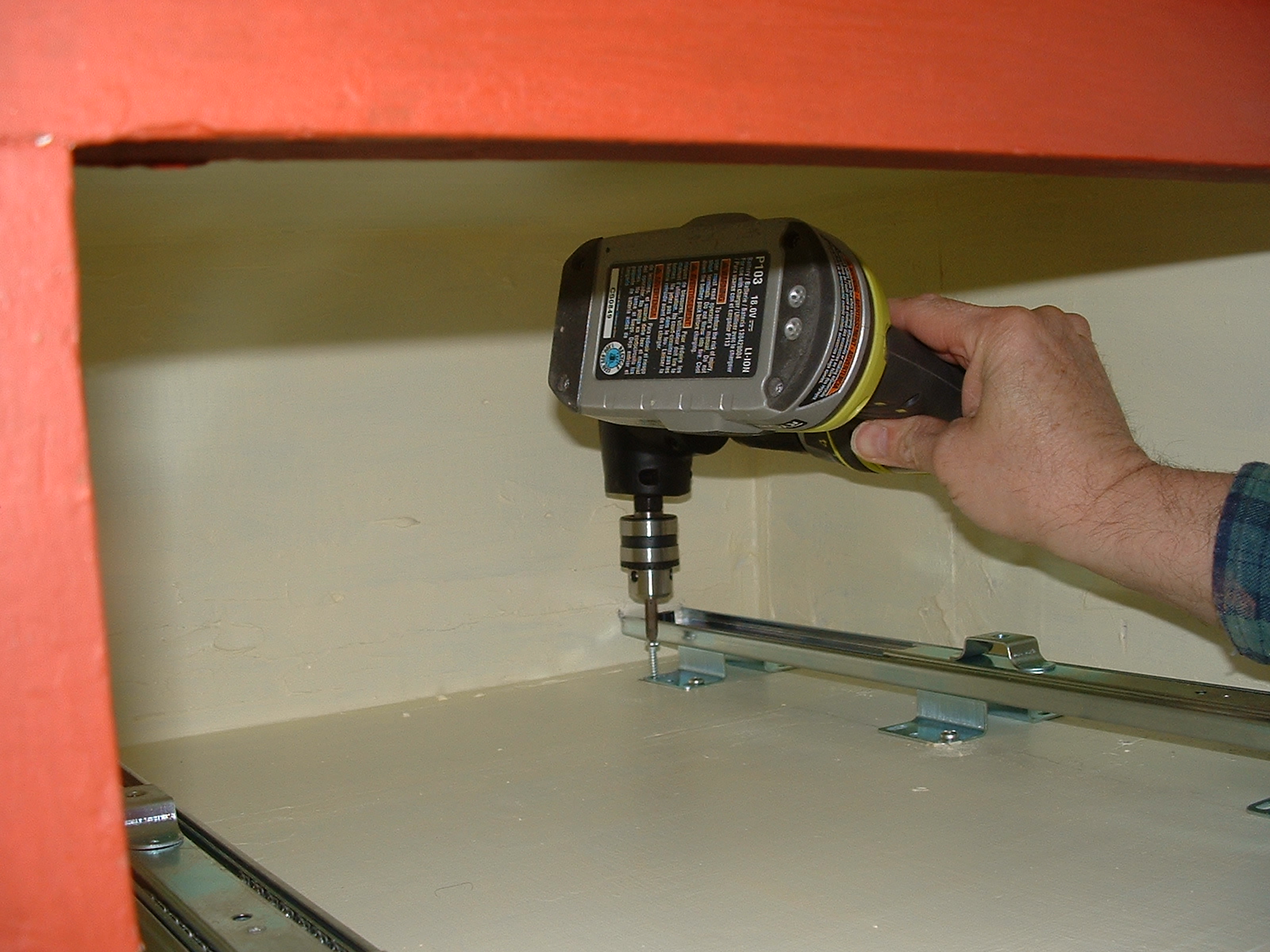 Making a Victorian Kitchen Cupboard Useful Again. 10 Steps (with