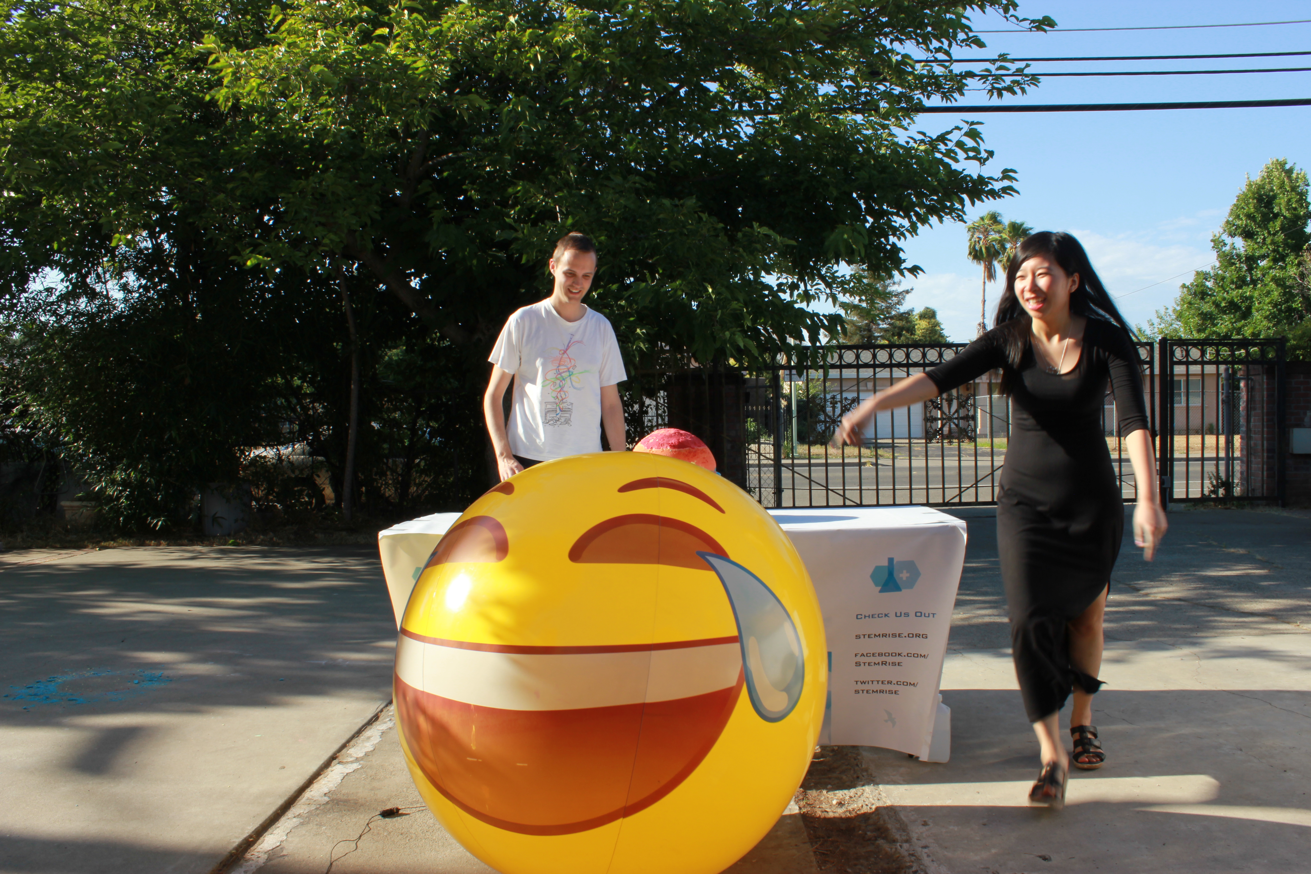 World's Biggest Bath Bombs (Galaxy and Rainbow Colored) 37lbs Each