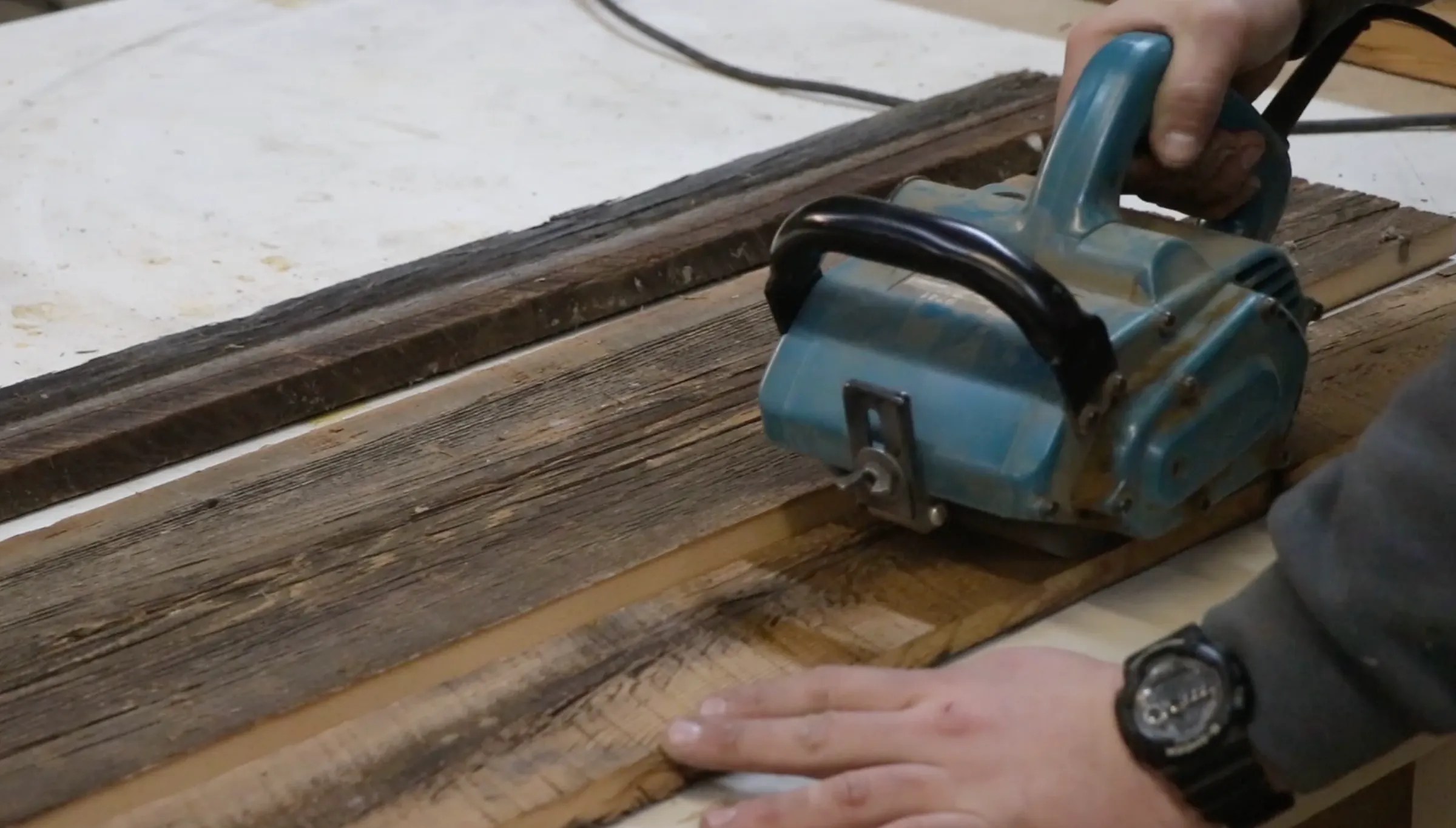 How to Finish Reclaimed Wood Like a Pro 4 Steps (with Pictures