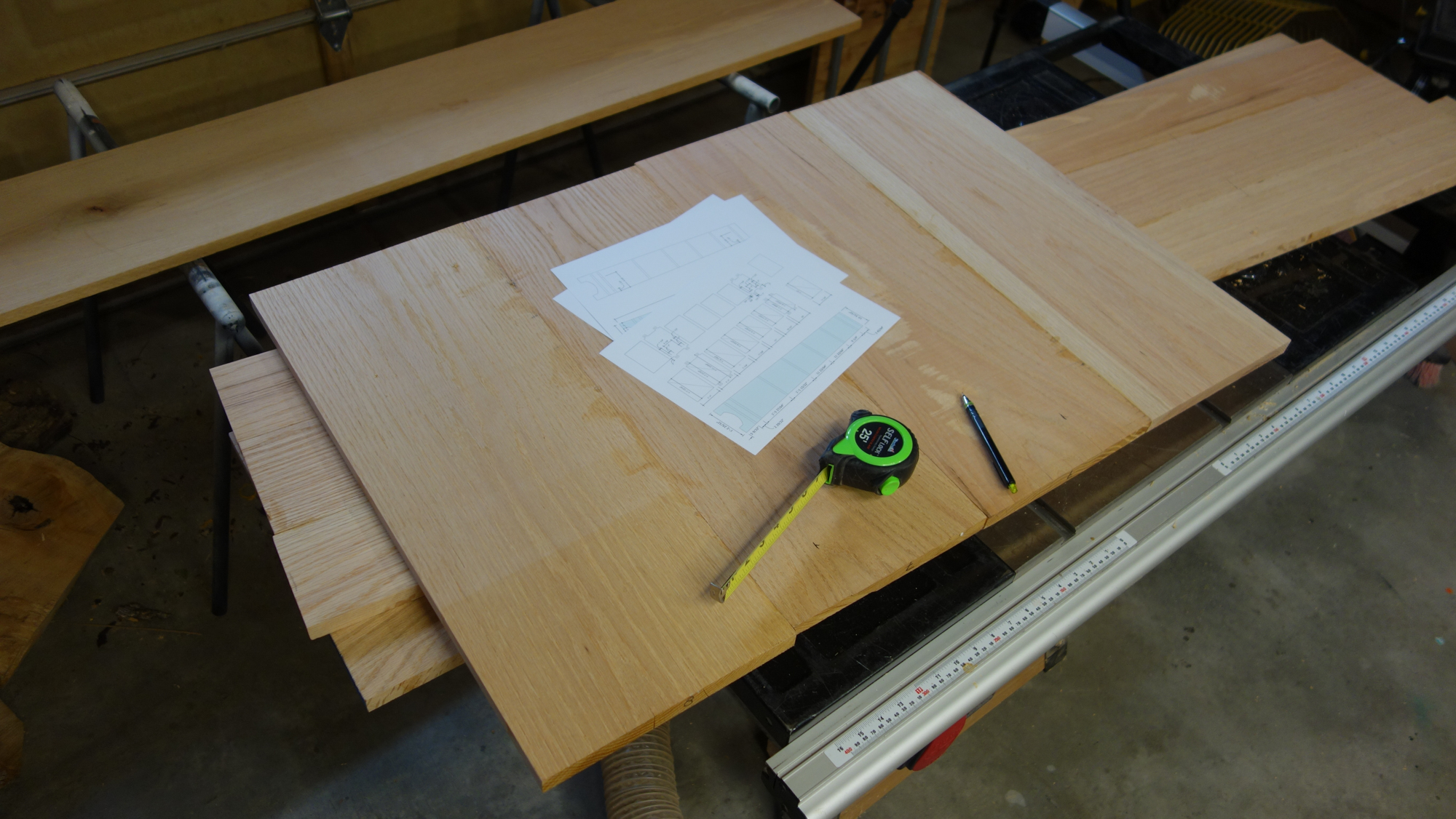 Building a Roycroft Inspired Bookshelf 18 Steps (with Pictures