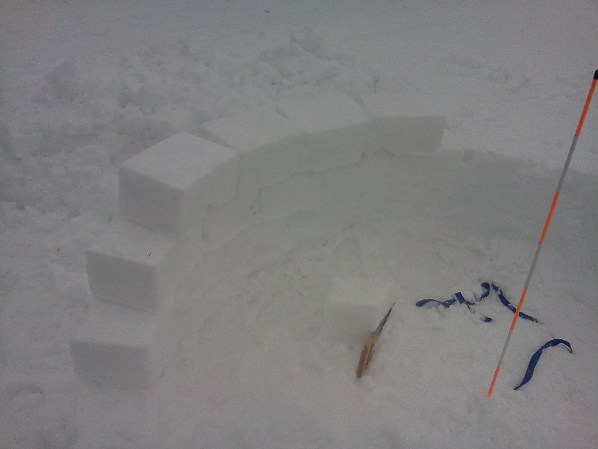 How to Build an Igloo Out of Snow 6 Steps (with Pictures) Instructables