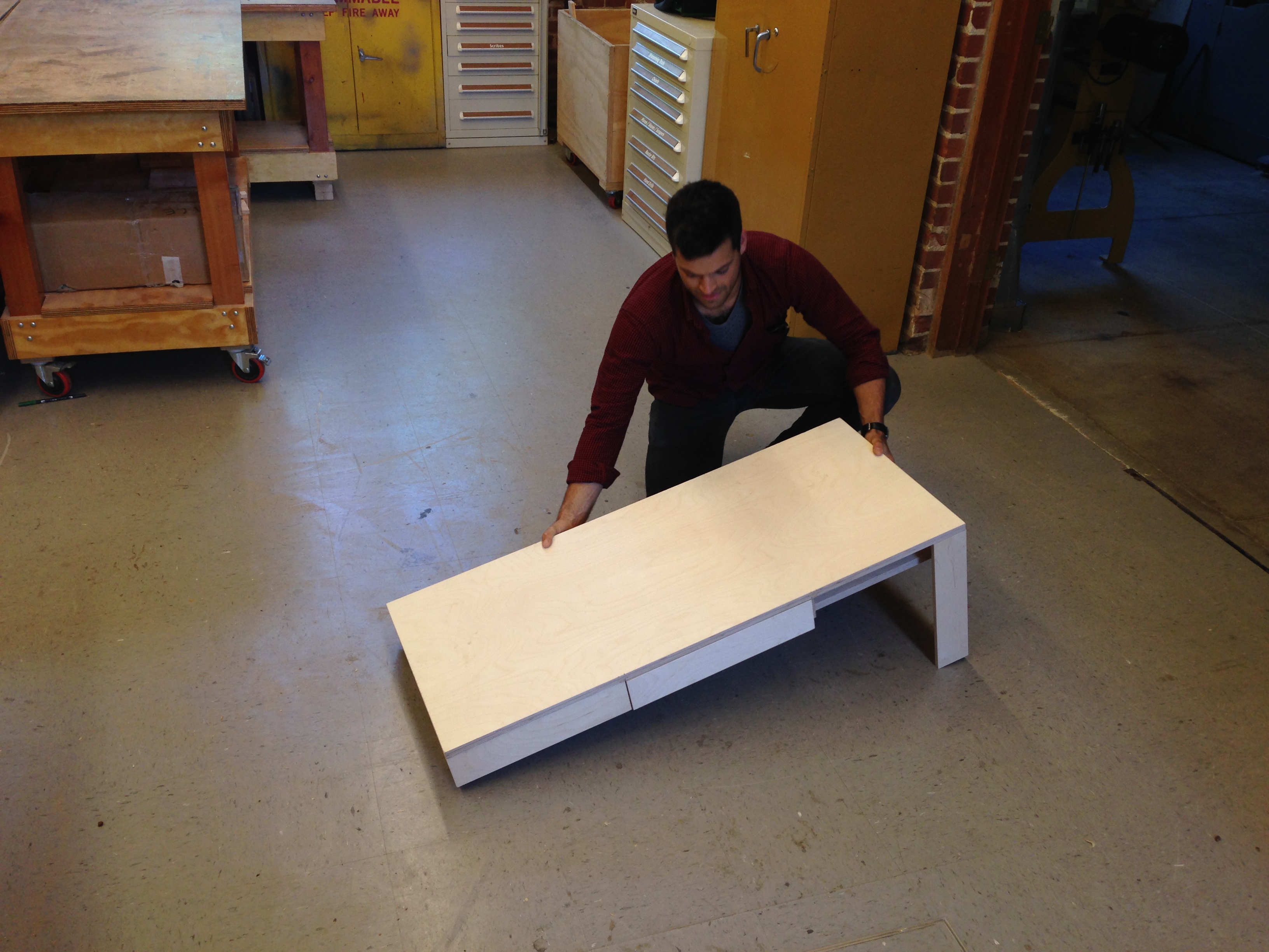 CAF the Coffee Table That Moves With You 8 Steps (with Pictures