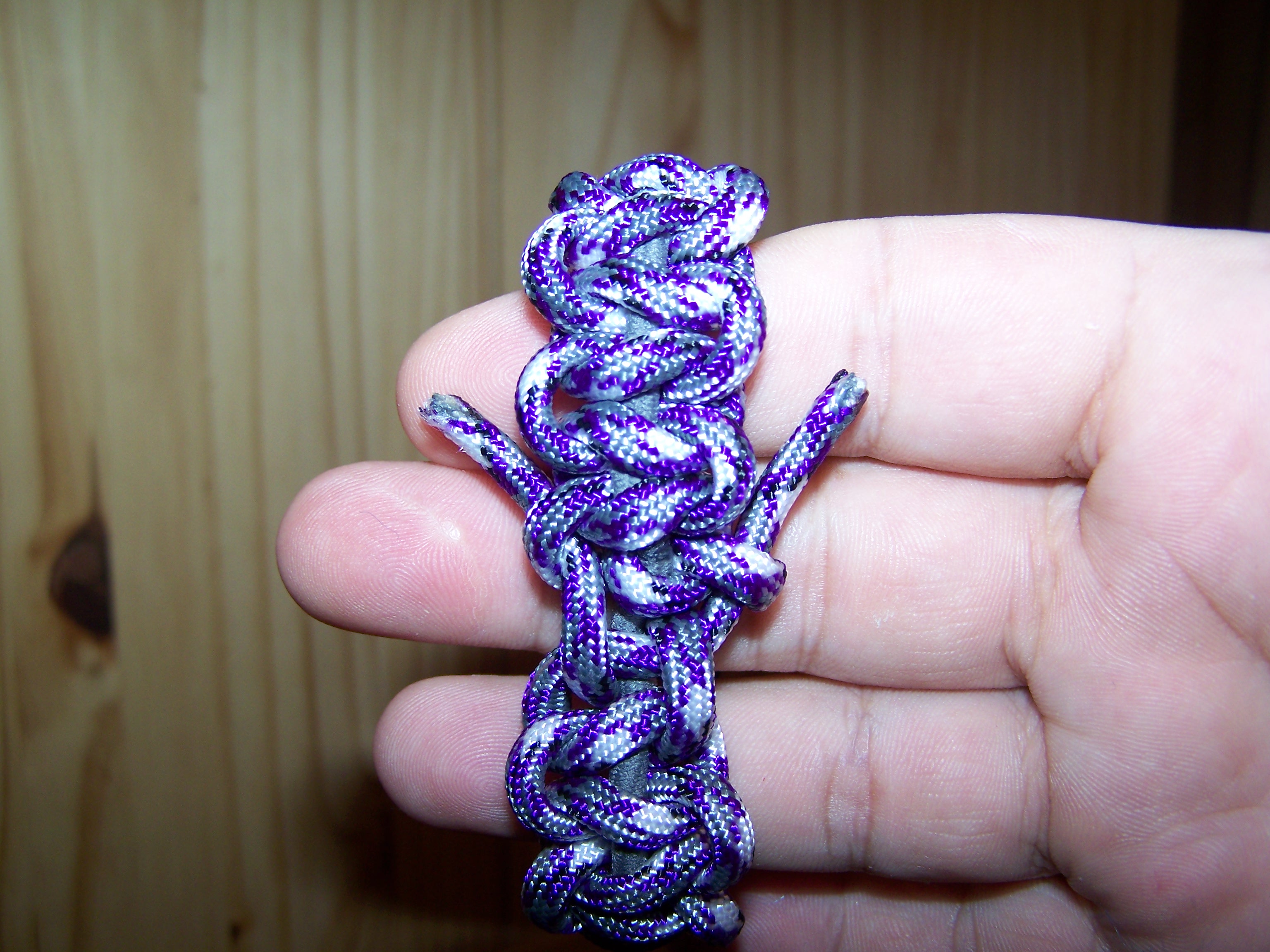 Stretchy Paracord Bracelet 5 Steps Instructables