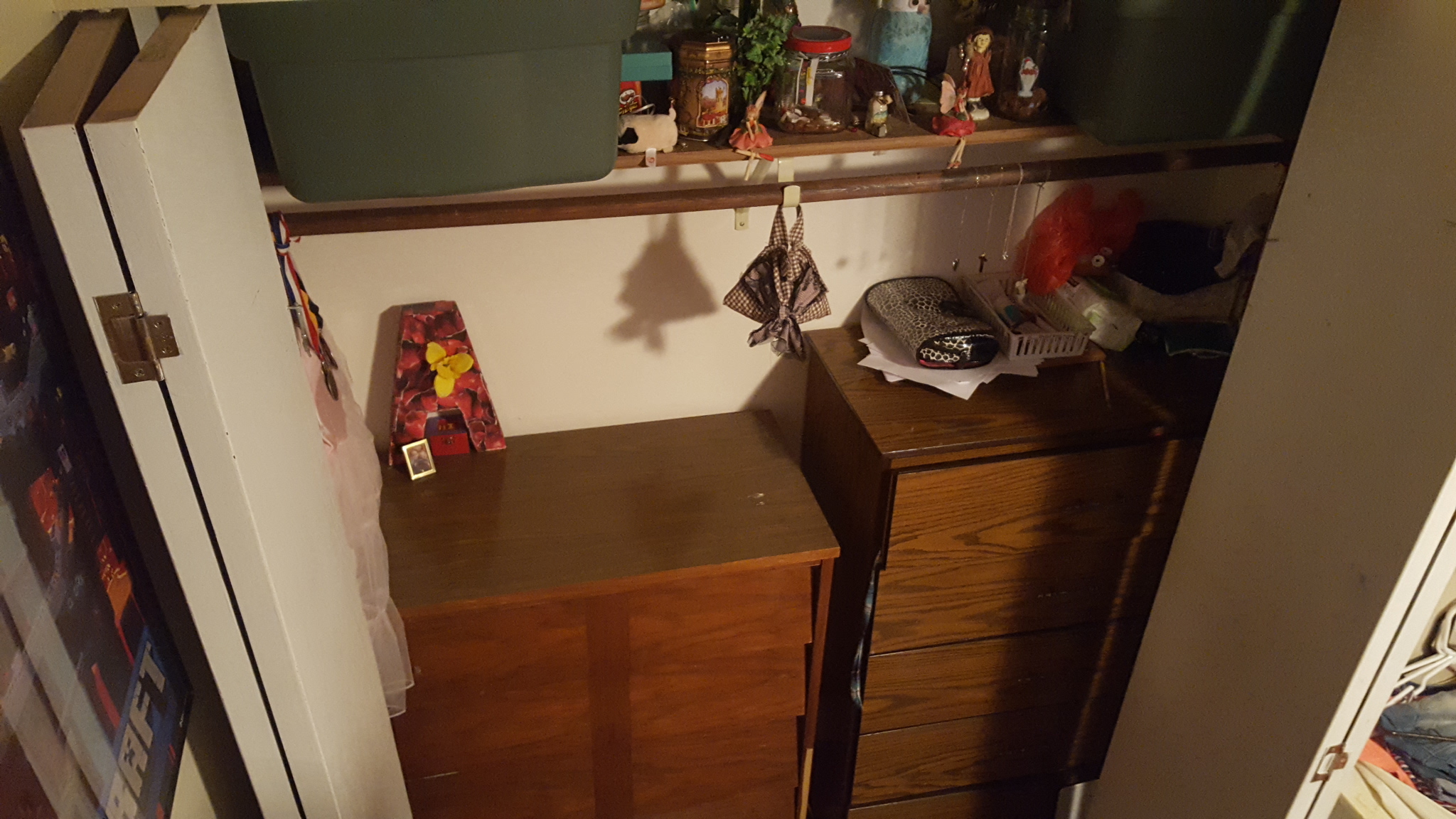Dressers in a Closet?! 4 Steps (with Pictures) Instructables