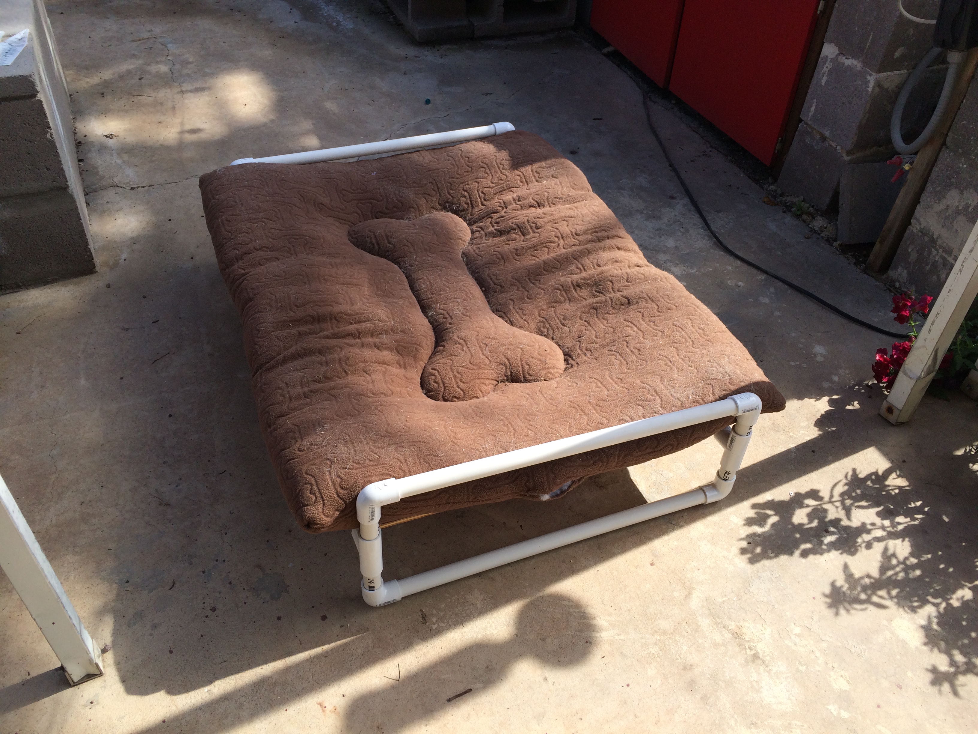 PVC Pipe Raised Dog Bed 7 Steps (with Pictures) Instructables