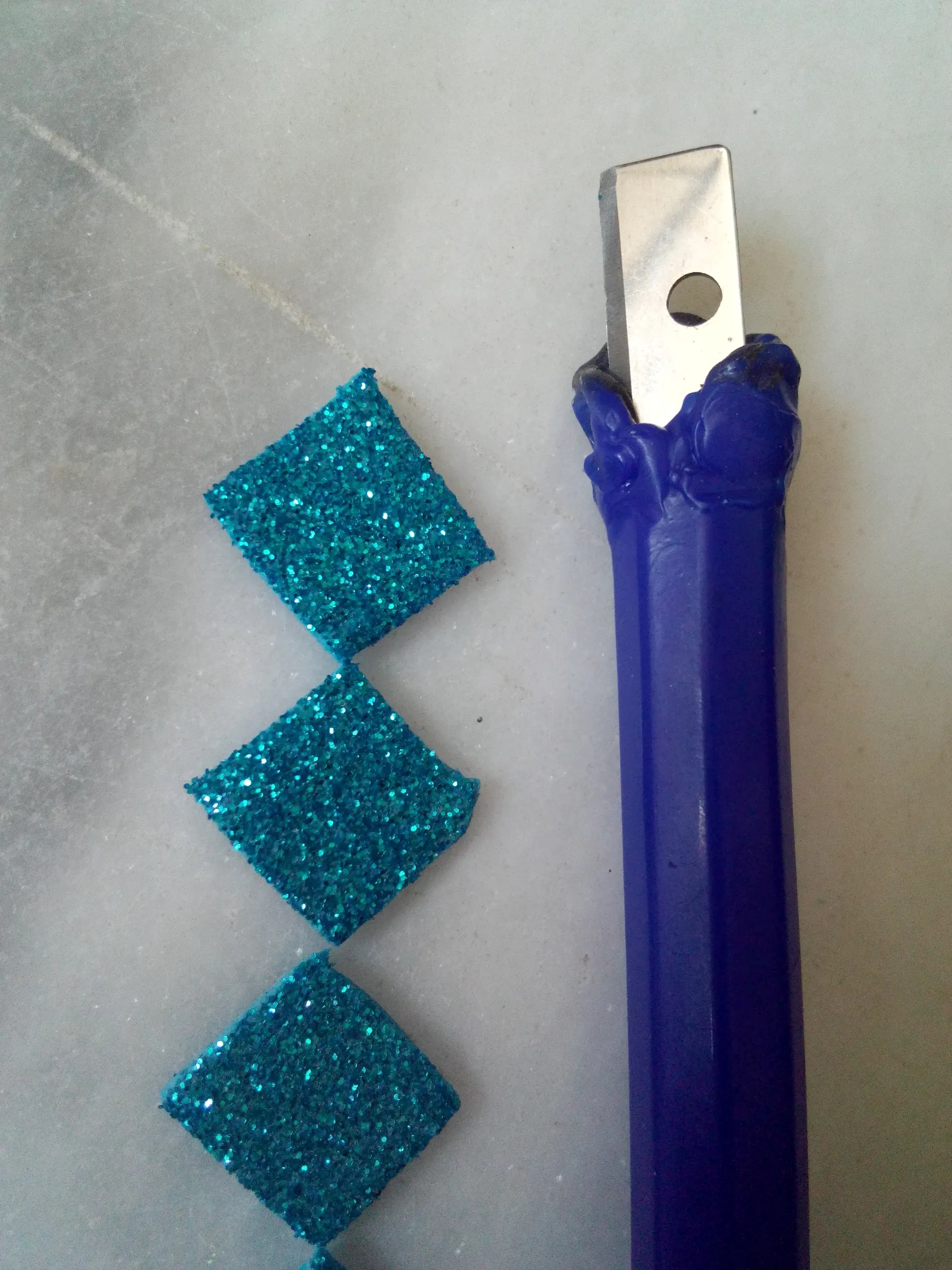 Craft Knife From Trash. 5 Steps Instructables