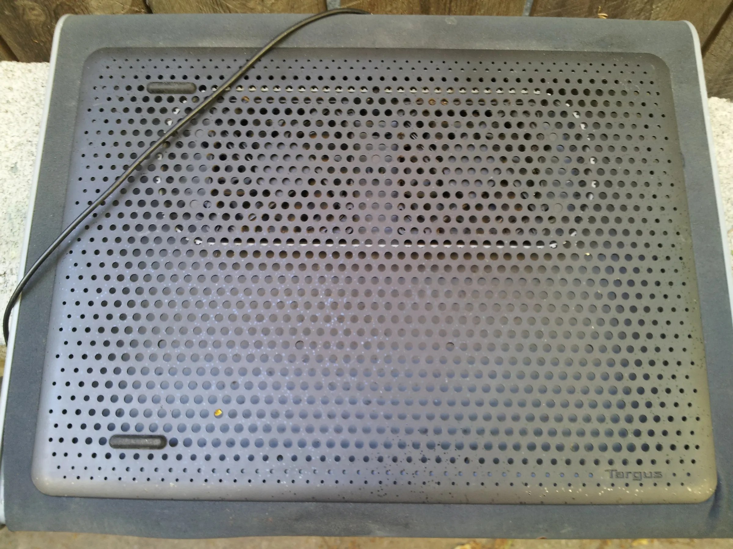 Yet Another Low Powered Ice Cube Air Conditioner Instructables