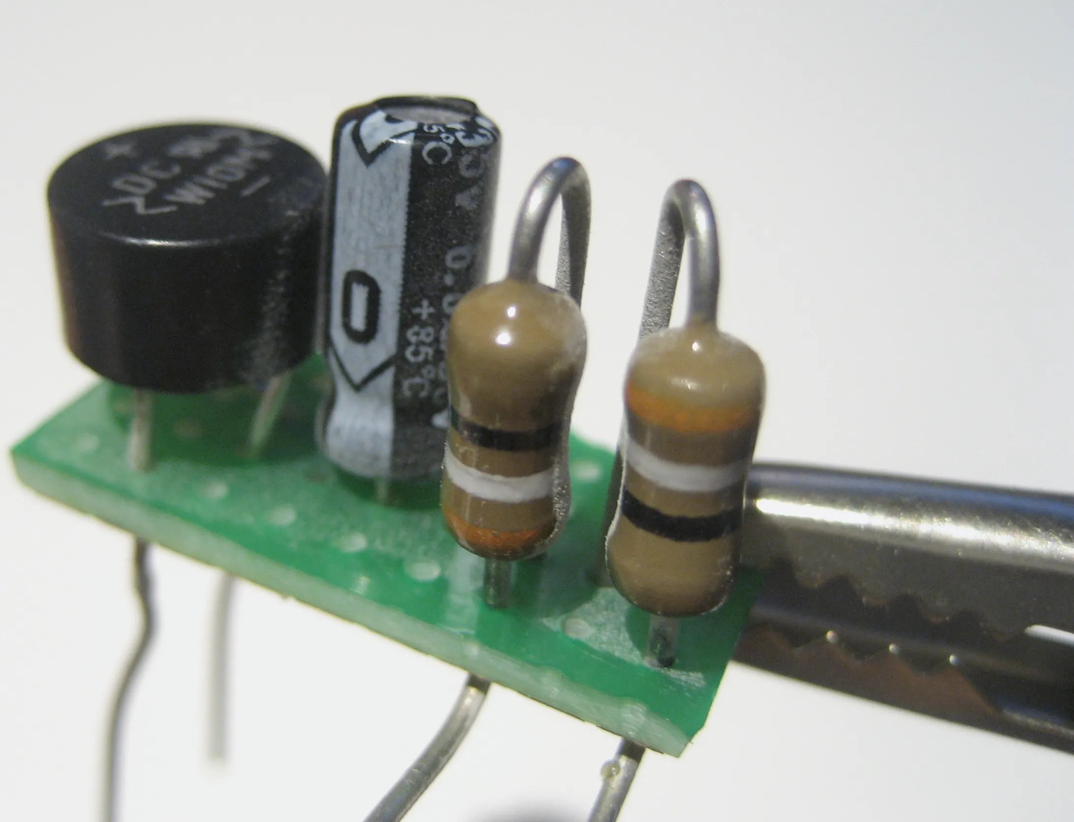 Magnetic Table Lamp : 9 Steps (with Pictures) - Instructables