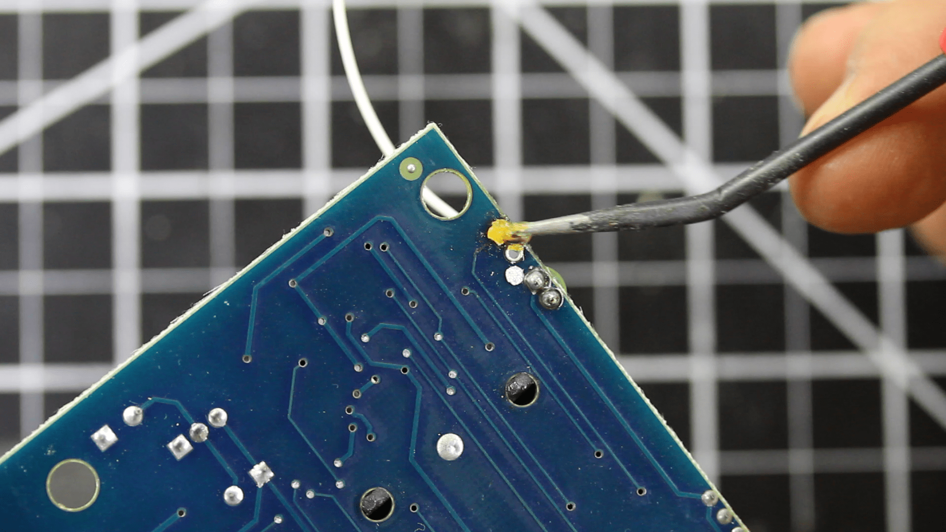 Using Flux Soldering Basics 5 Steps Instructables