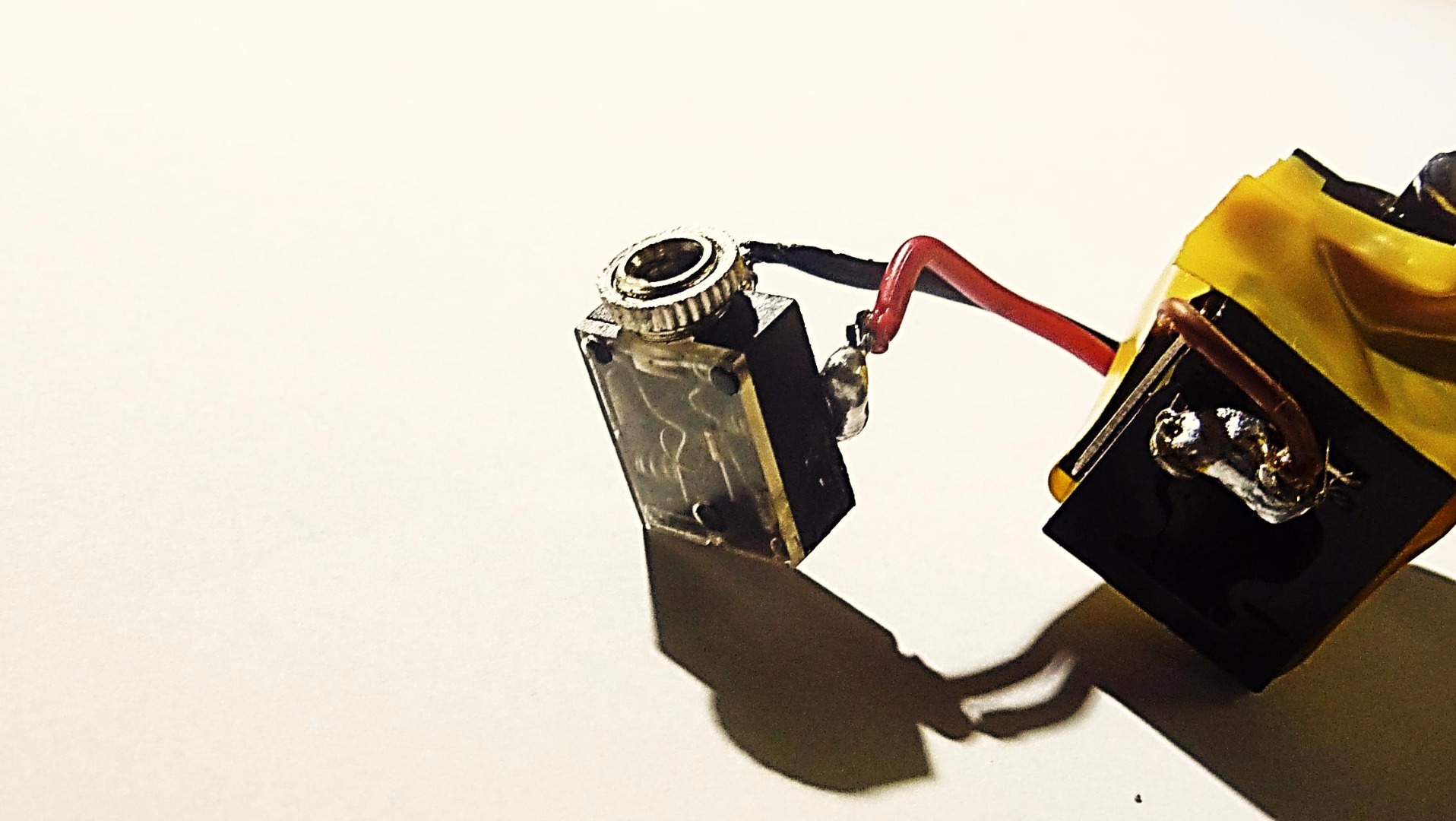 Electret Microphone Preamplifier 7 Steps Instructables