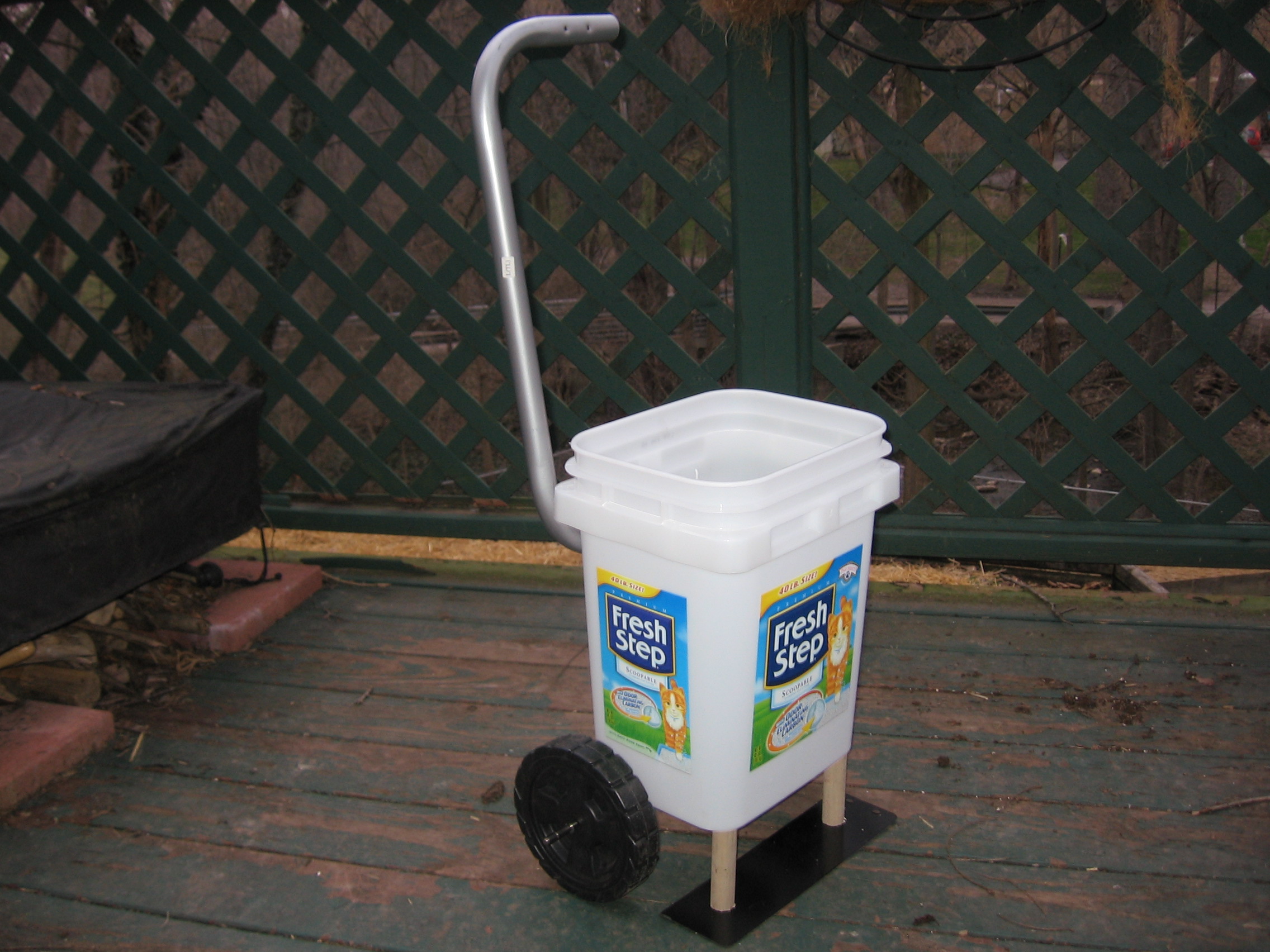 5 Gallon Bucket Cart (A.K.A. Excrement Express!) 8 Steps Instructables