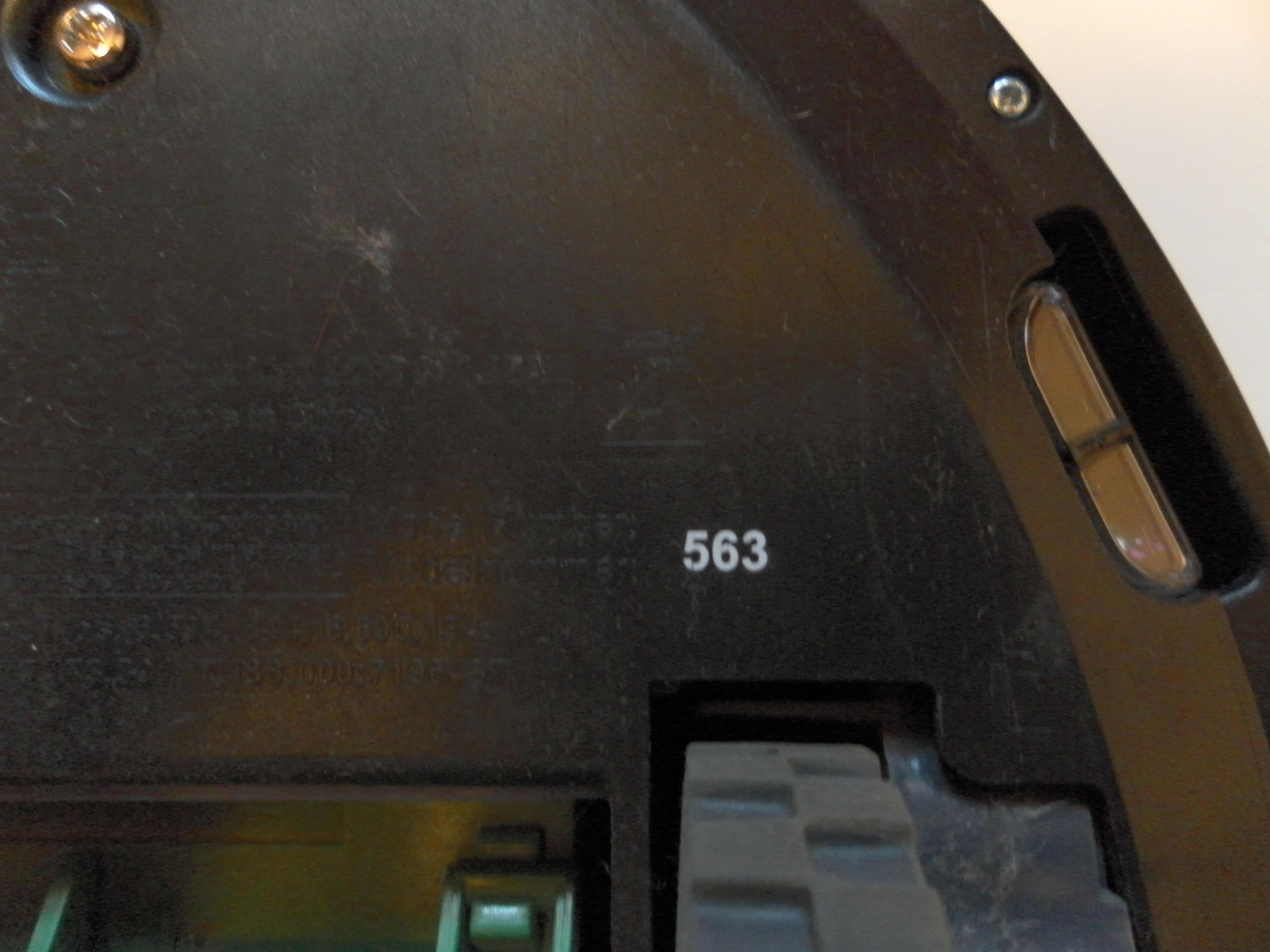 How to Clean a Roomba 5 Steps Instructables