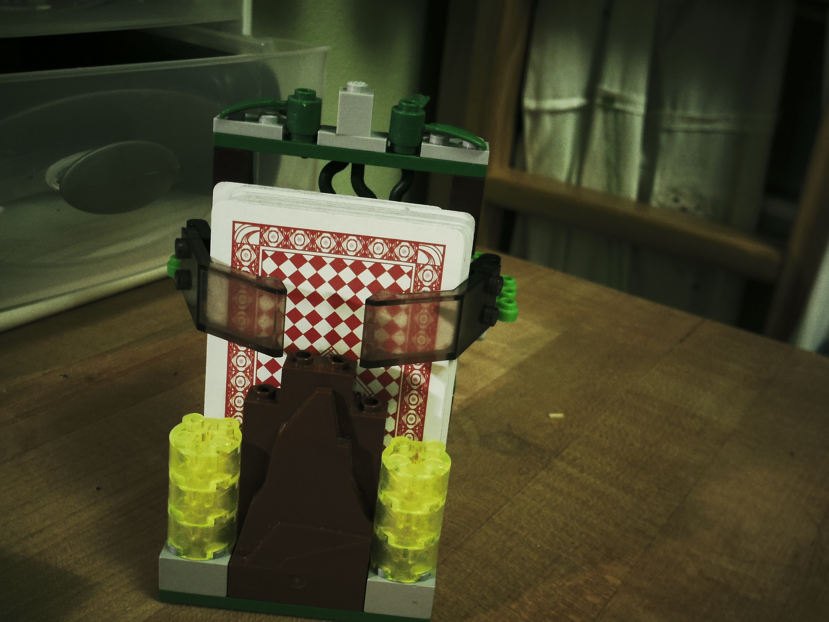 Jungle Ruins Lego Card Holder 6 Steps Instructables