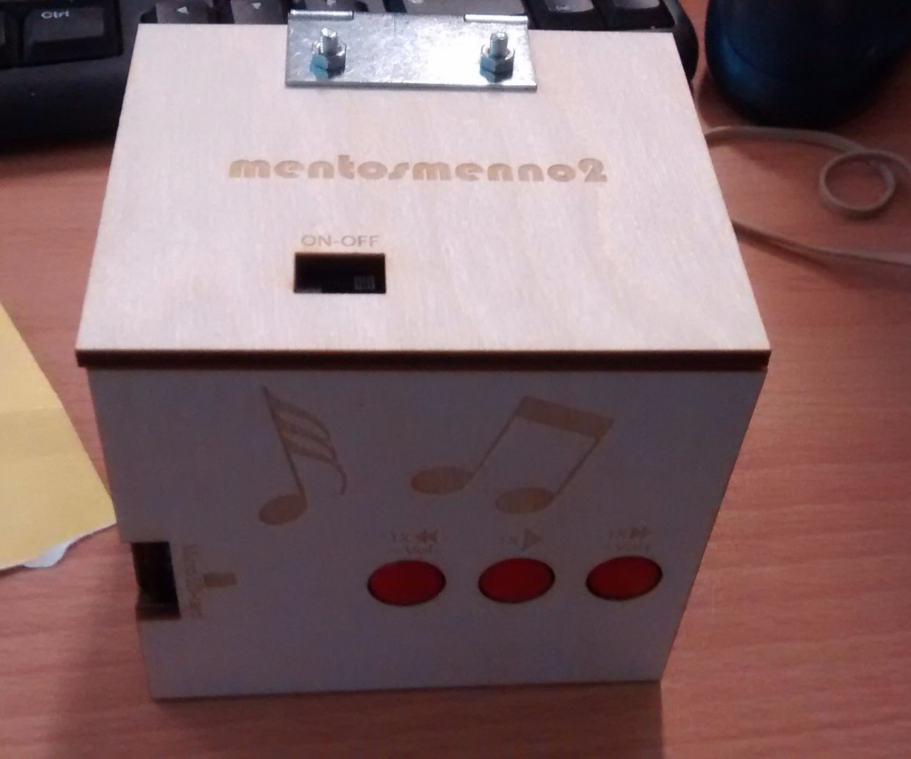MP3 Music Player : 8 Steps - Instructables