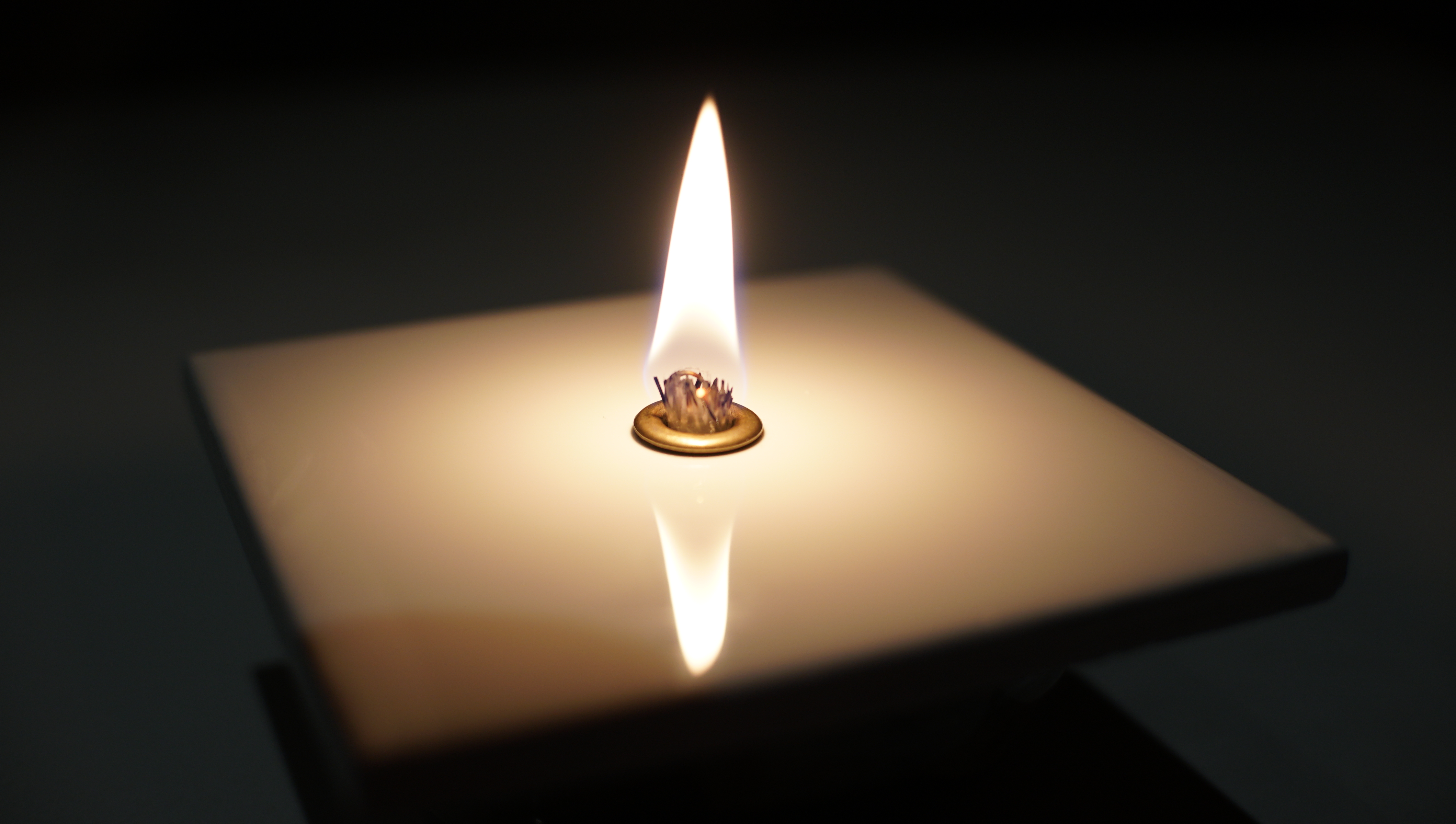 How to Make an Oil Candle From a Tile or Rock 6 Steps (with Pictures