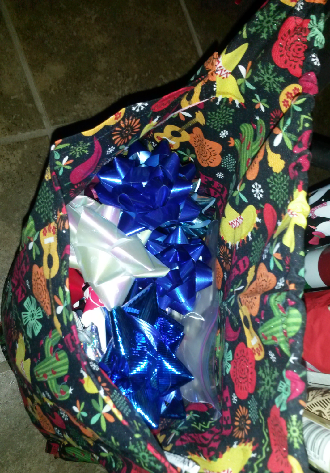 Wrapping Paper Holder 3 Steps Instructables