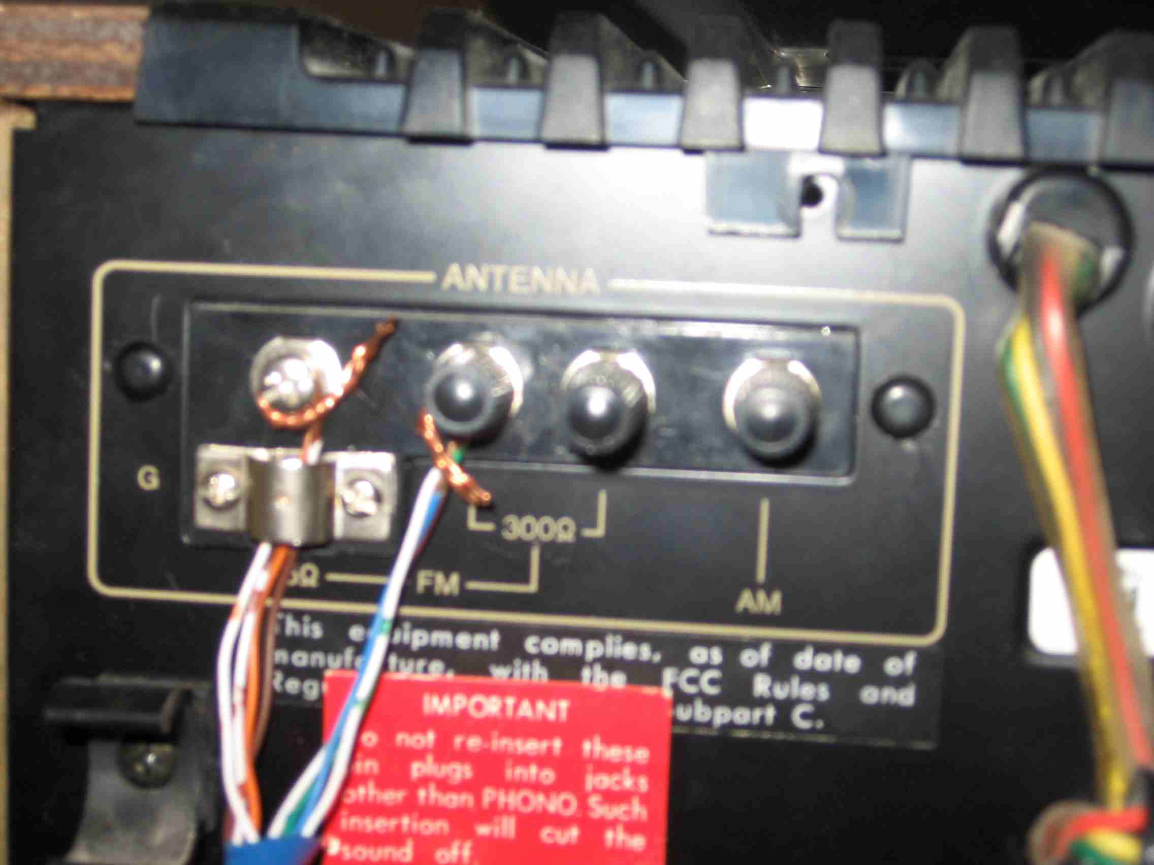 FM Antenna Over 3 Steps Instructables