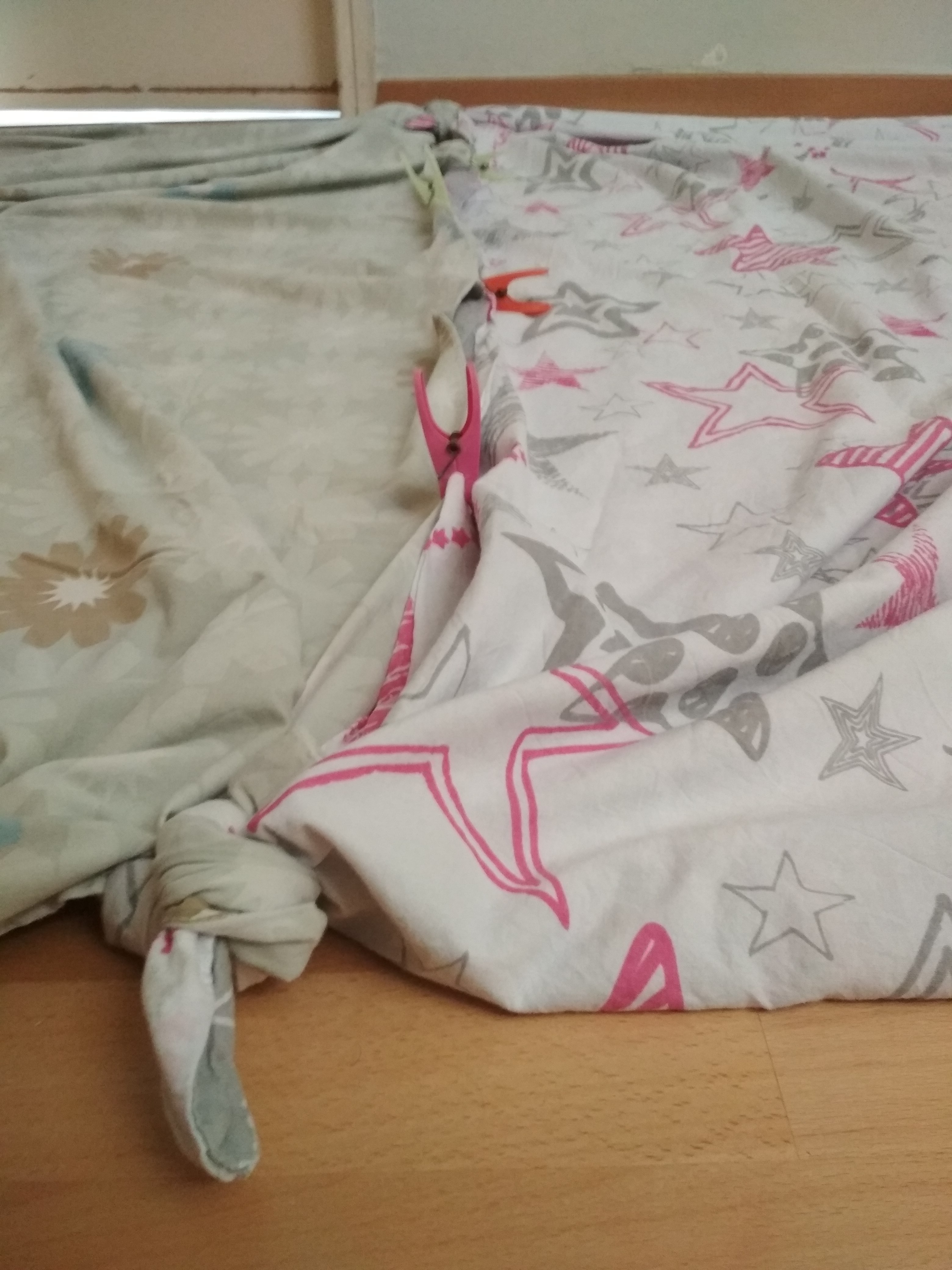 Blankets Fort 6 Steps Instructables