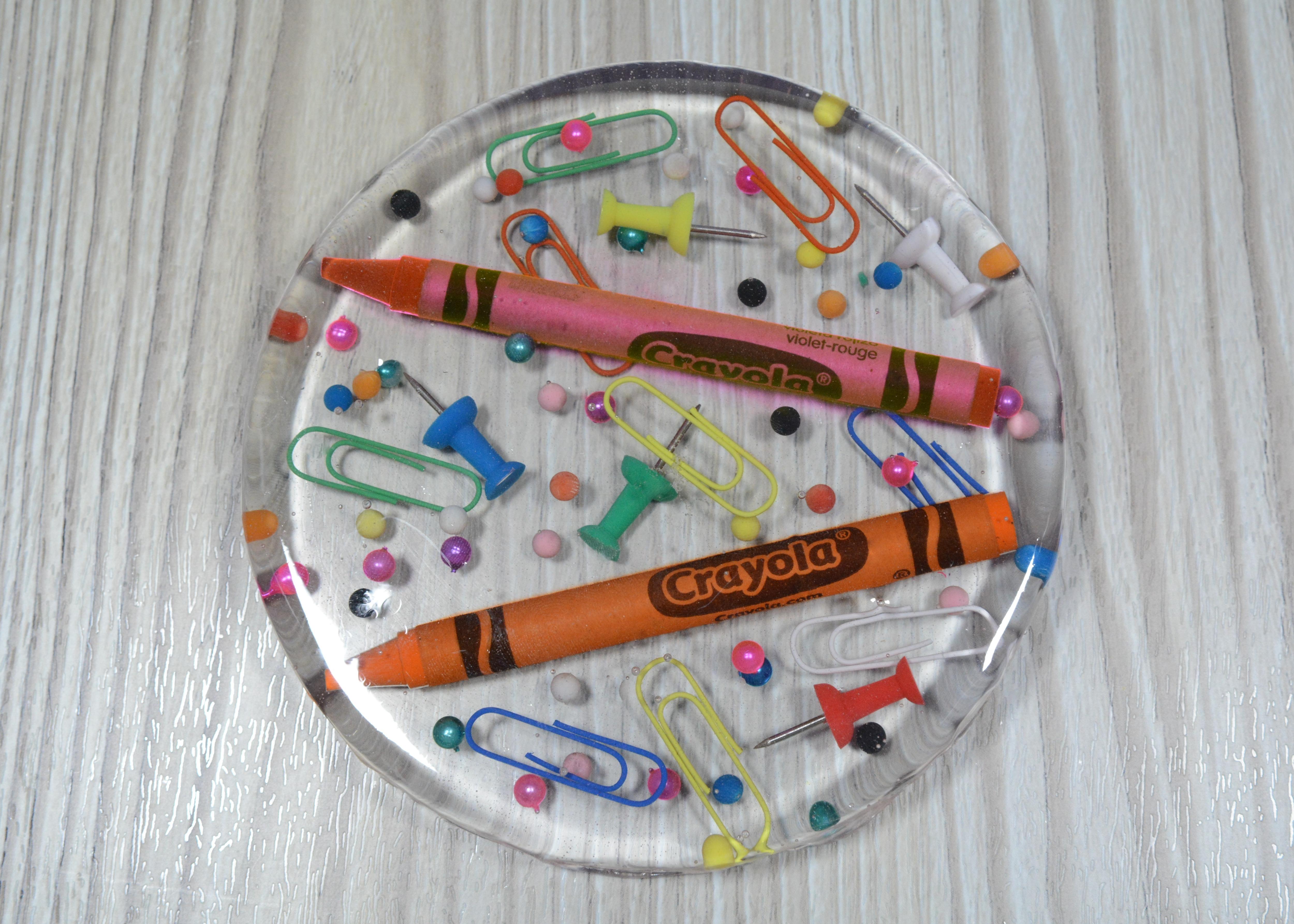 School Themed Epoxy Resin Coasters With Crayons 6 Steps (with