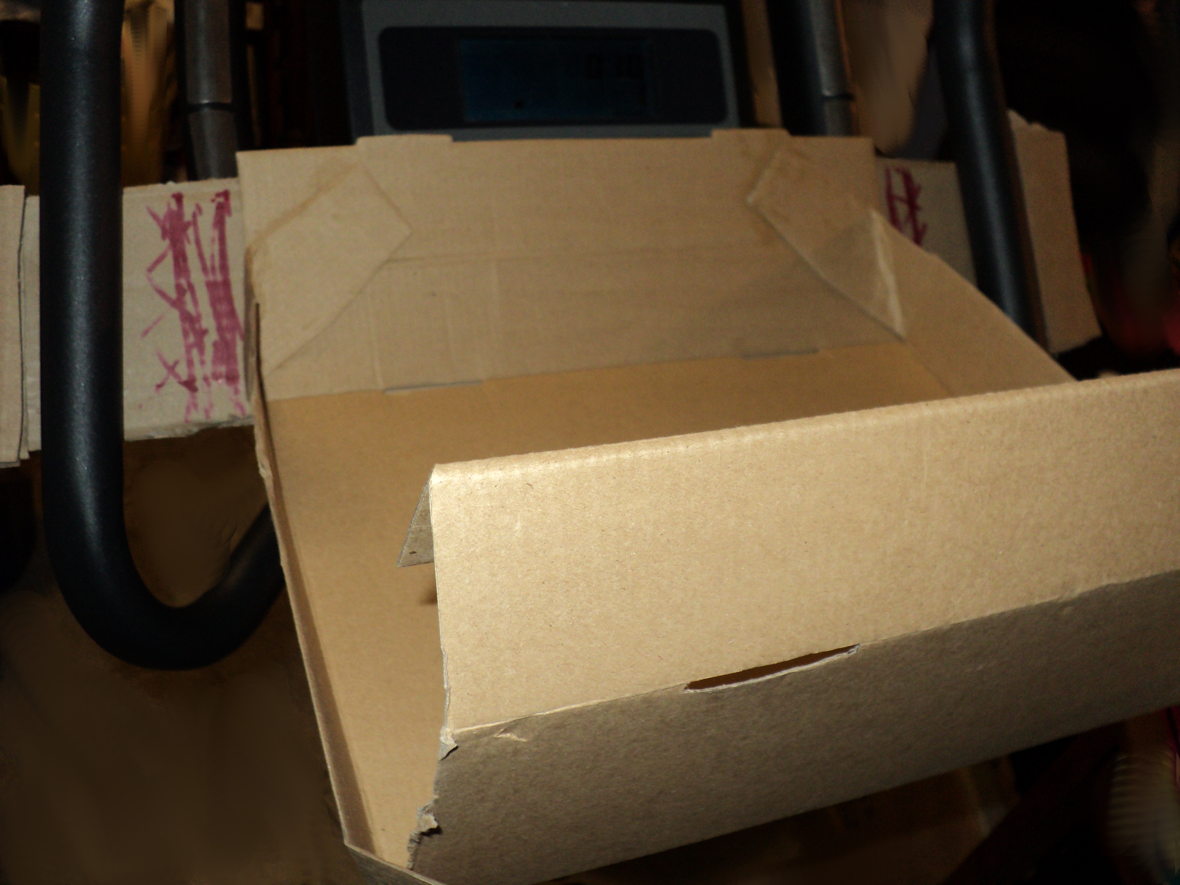 Cardboard Exercise Bike Laptop Stand 8 Steps (with Pictures