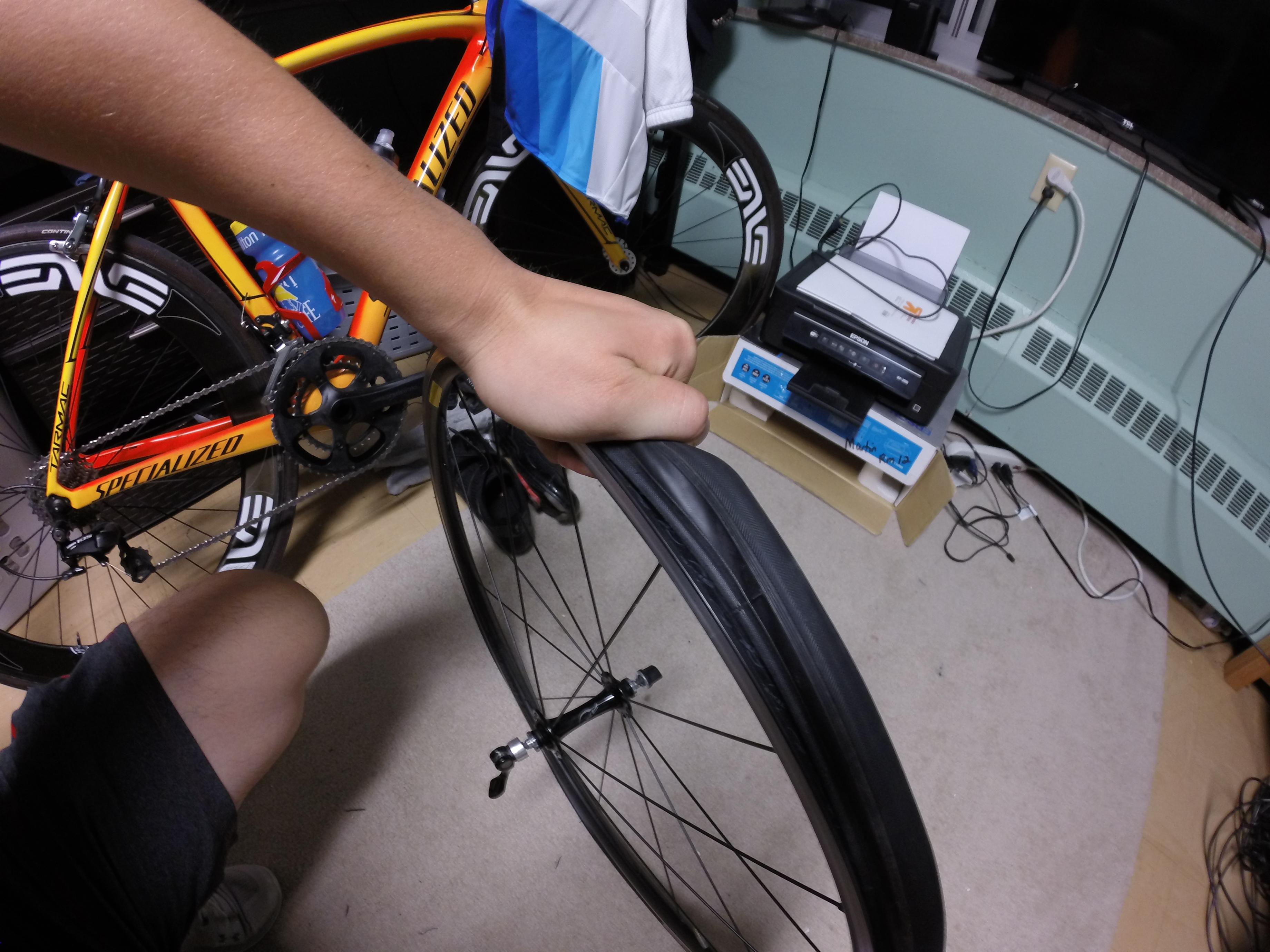 How to Change a Bike Inner Tube 8 Steps Instructables