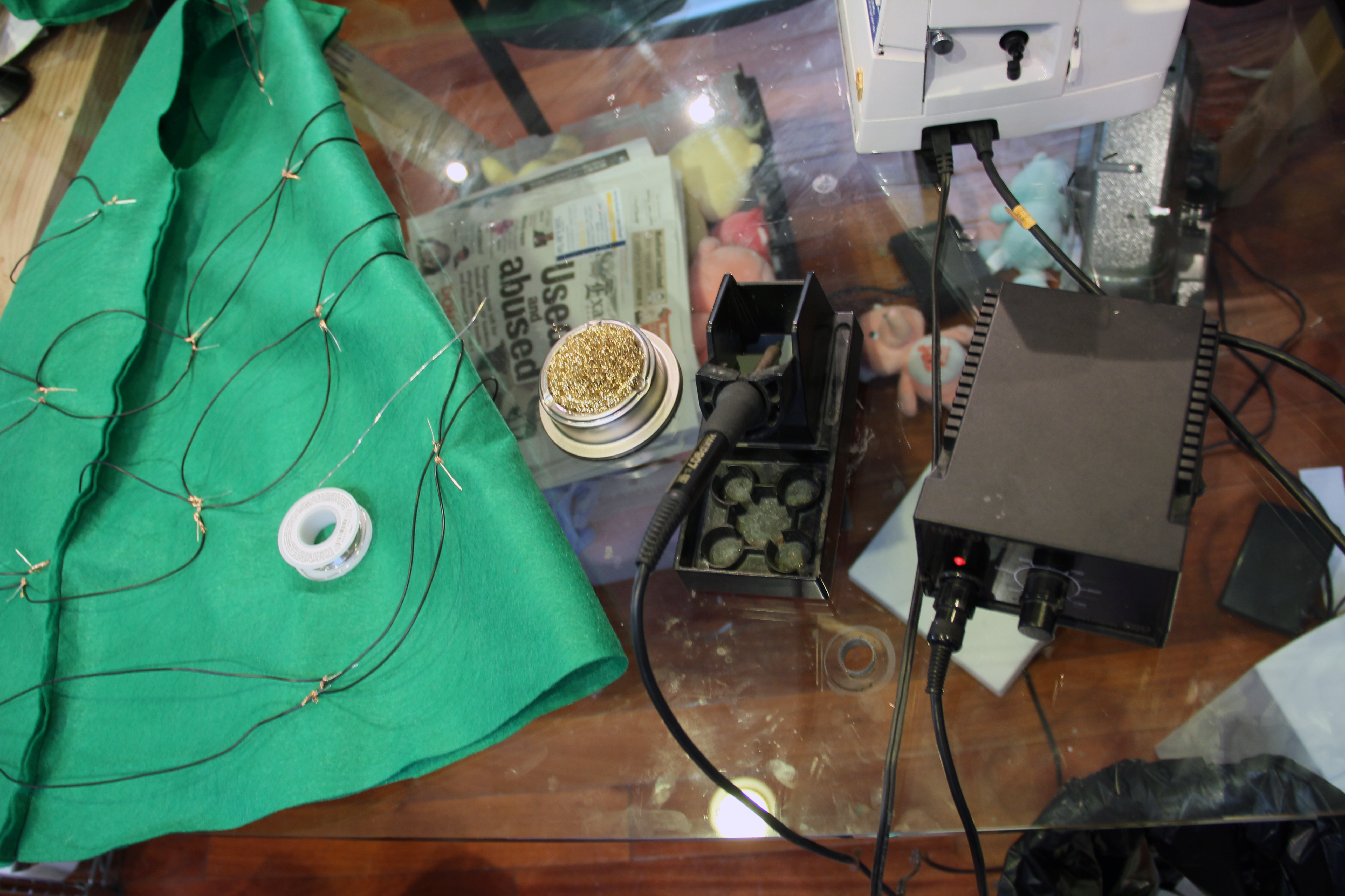 Light Up Christmas Tree Costume 4 Steps (with Pictures) Instructables