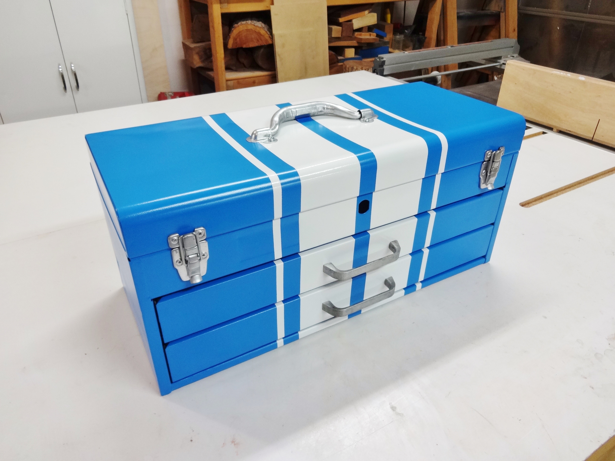 Restore a Rusty Toolbox 14 Steps (with Pictures) Instructables