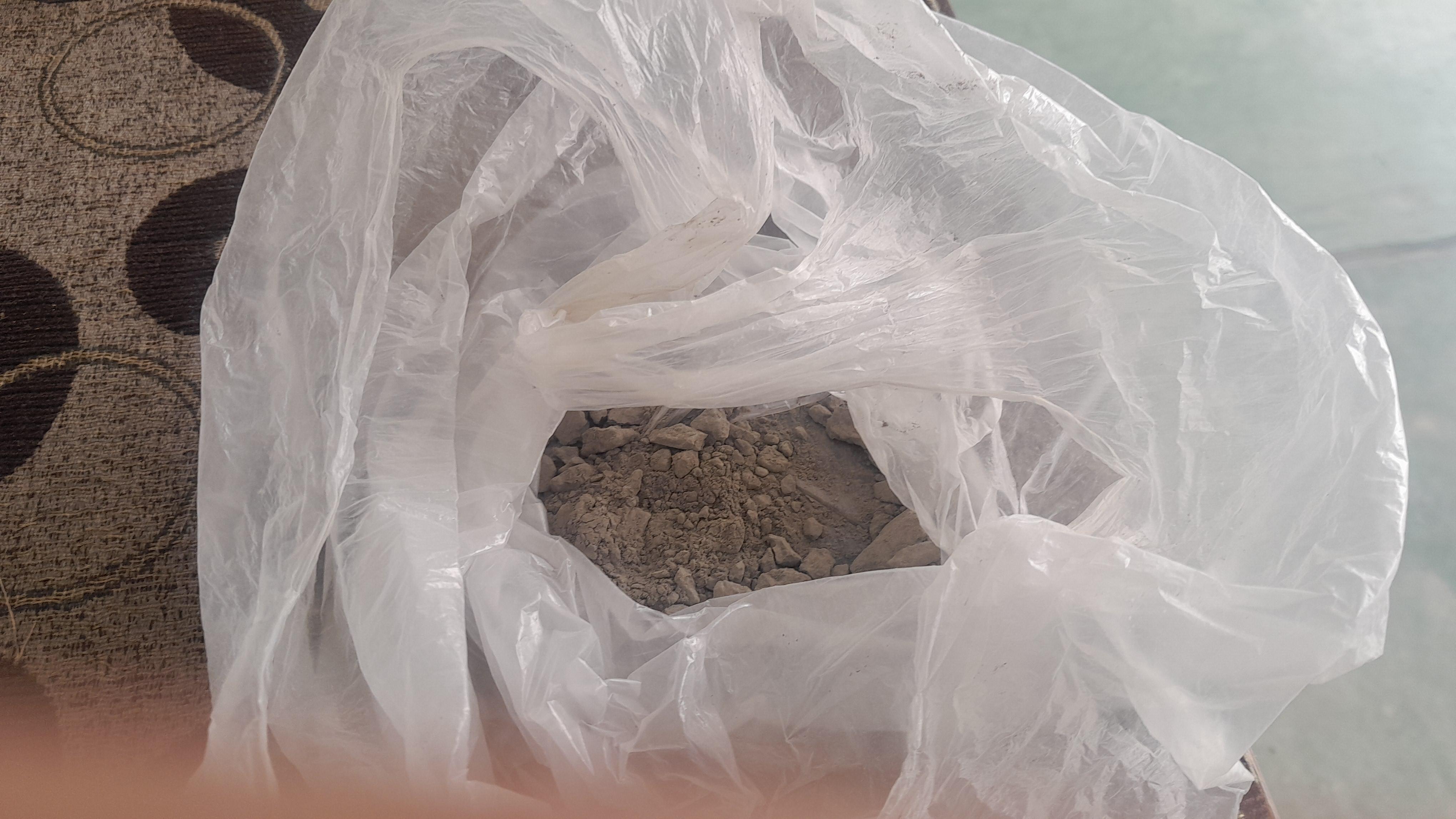 Rejuvenating Cracked Flower Pots 5 Steps Instructables