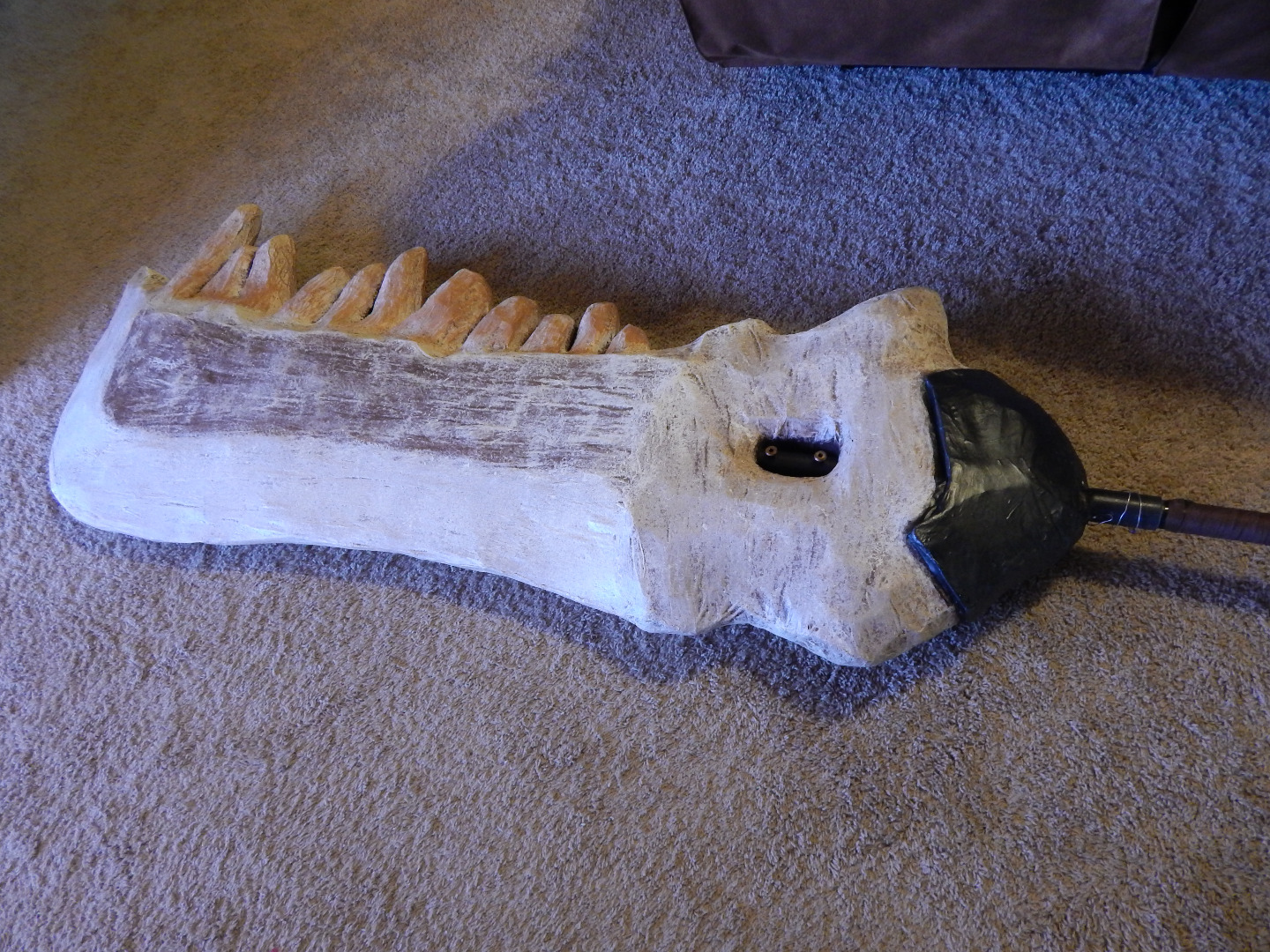 Large Expanding Foam Prop Monster Hunter Greatsword 10 Steps (with