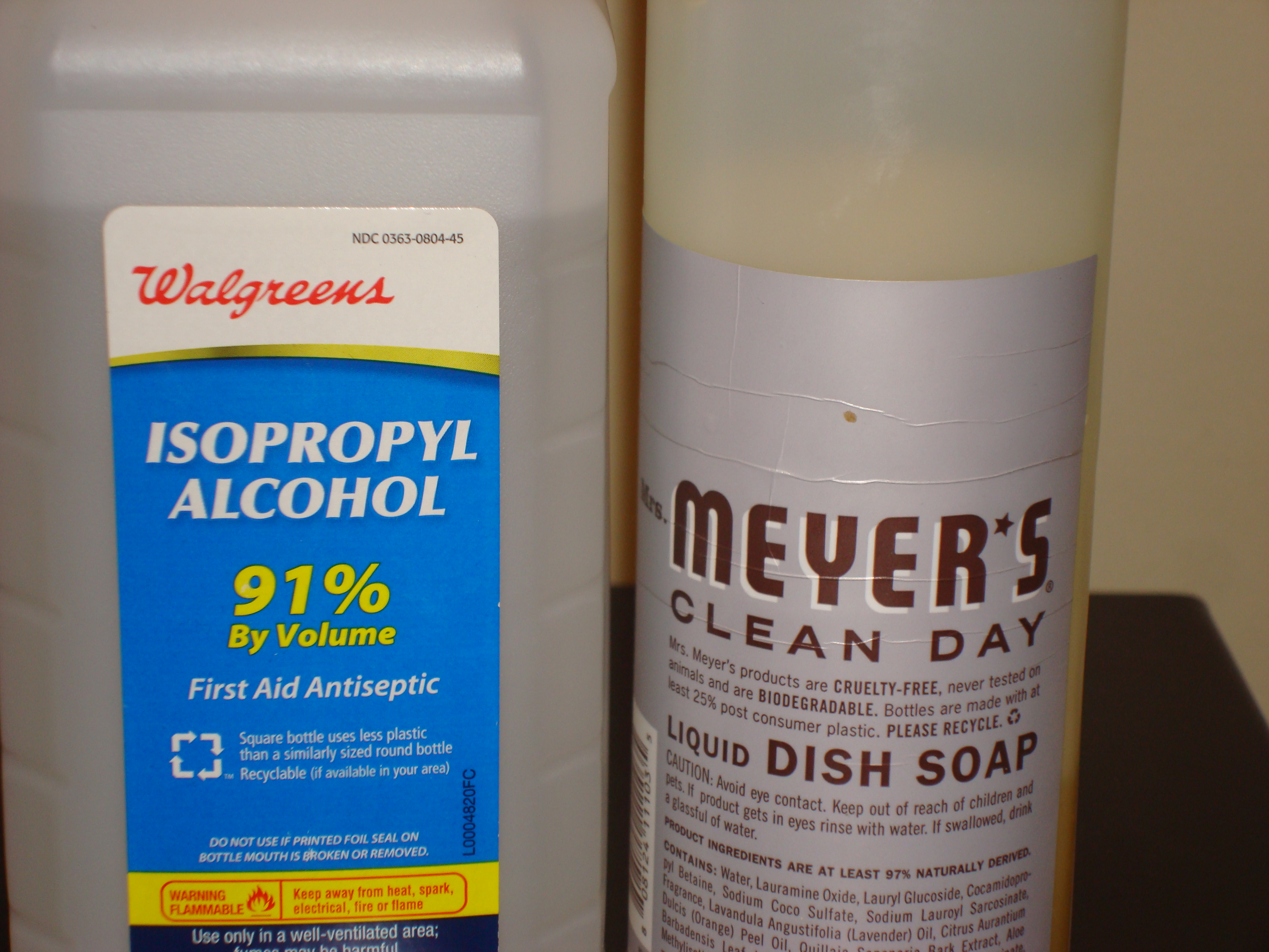 Windshield DeIcer/ and Ice Prevention Spray 7 Steps (with Pictures