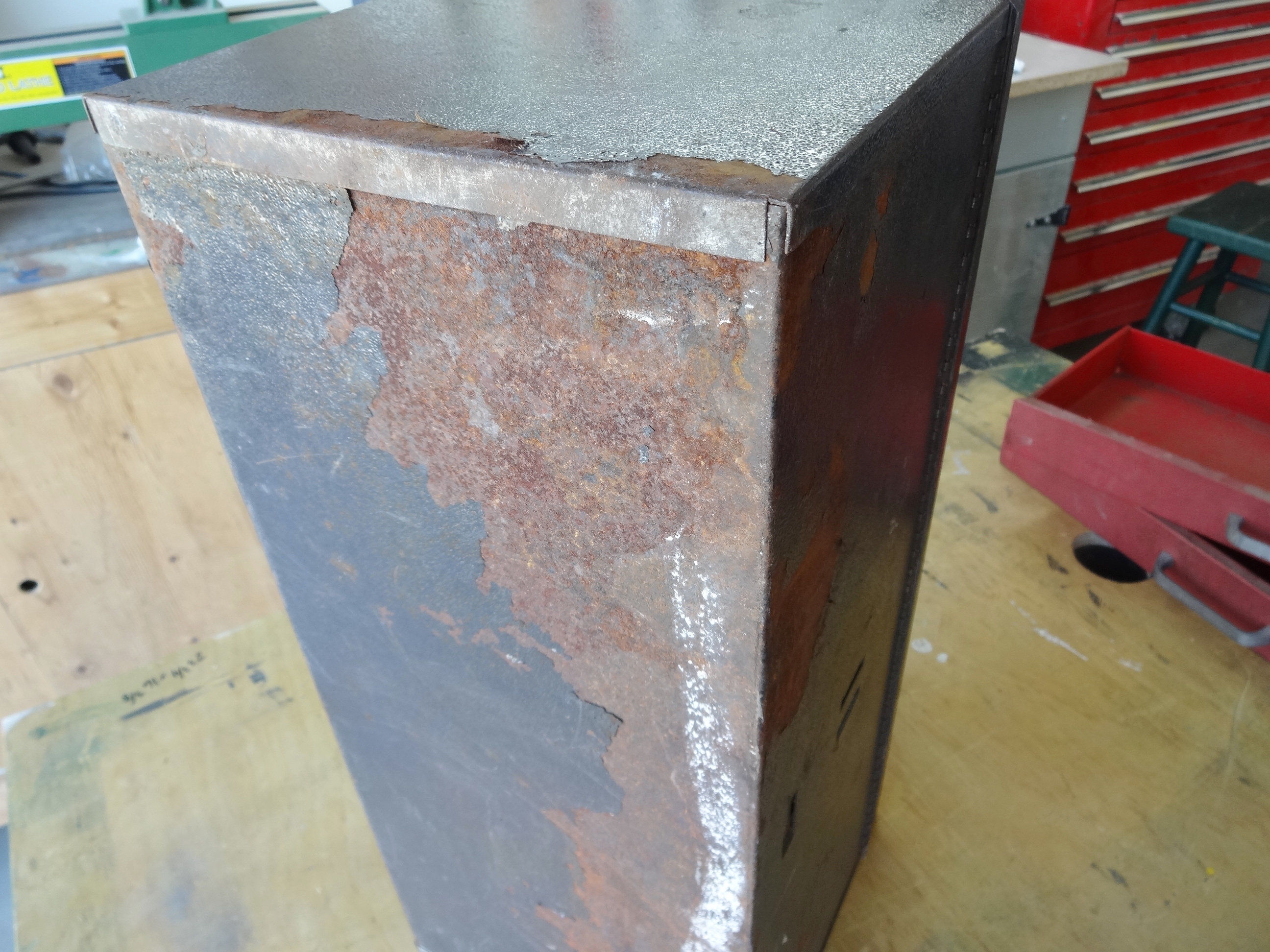 Restore a Rusty Toolbox 14 Steps (with Pictures) Instructables