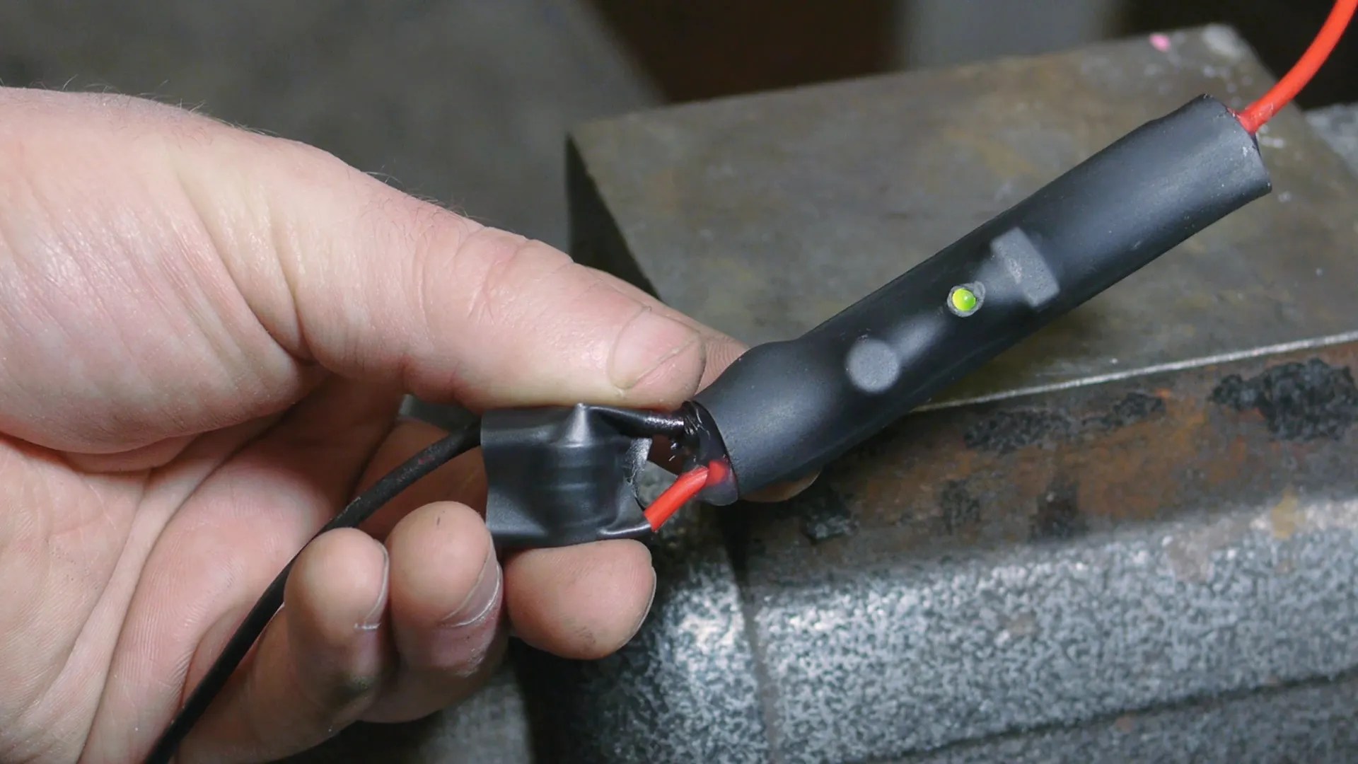 $5 Static Electricity Generator : 5 Steps (with Pictures) - Instructables