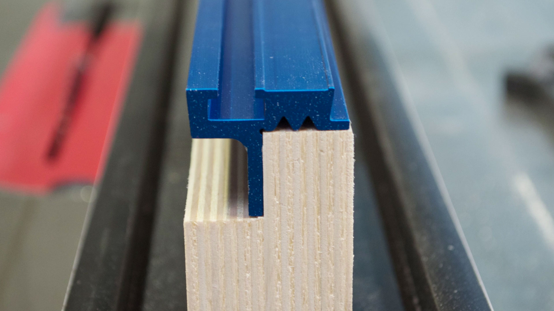 Table Saw Cross Cut/Miter Sled Combo 10 Steps (with Pictures