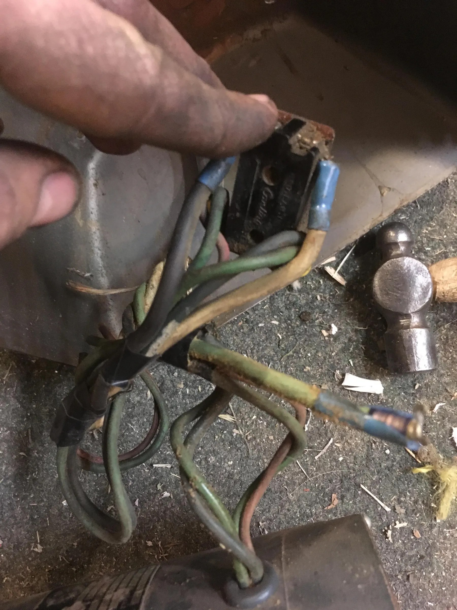 Refurbish an Old Shopsmith Mark V : 11 Steps (with Pictures