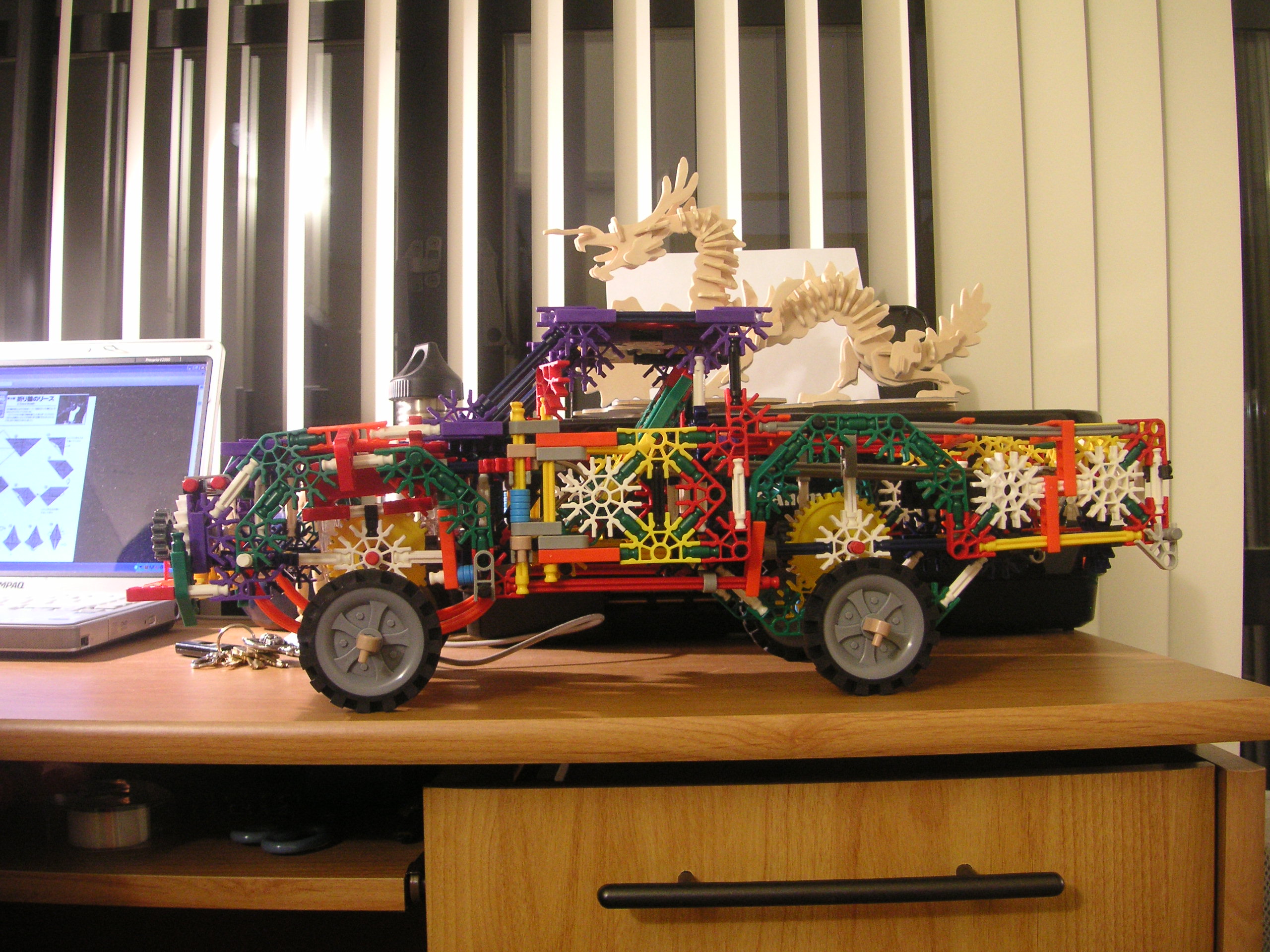 K'nex (or Knex) 4wd Truck [5/09 Video Added] 20 Steps Instructables