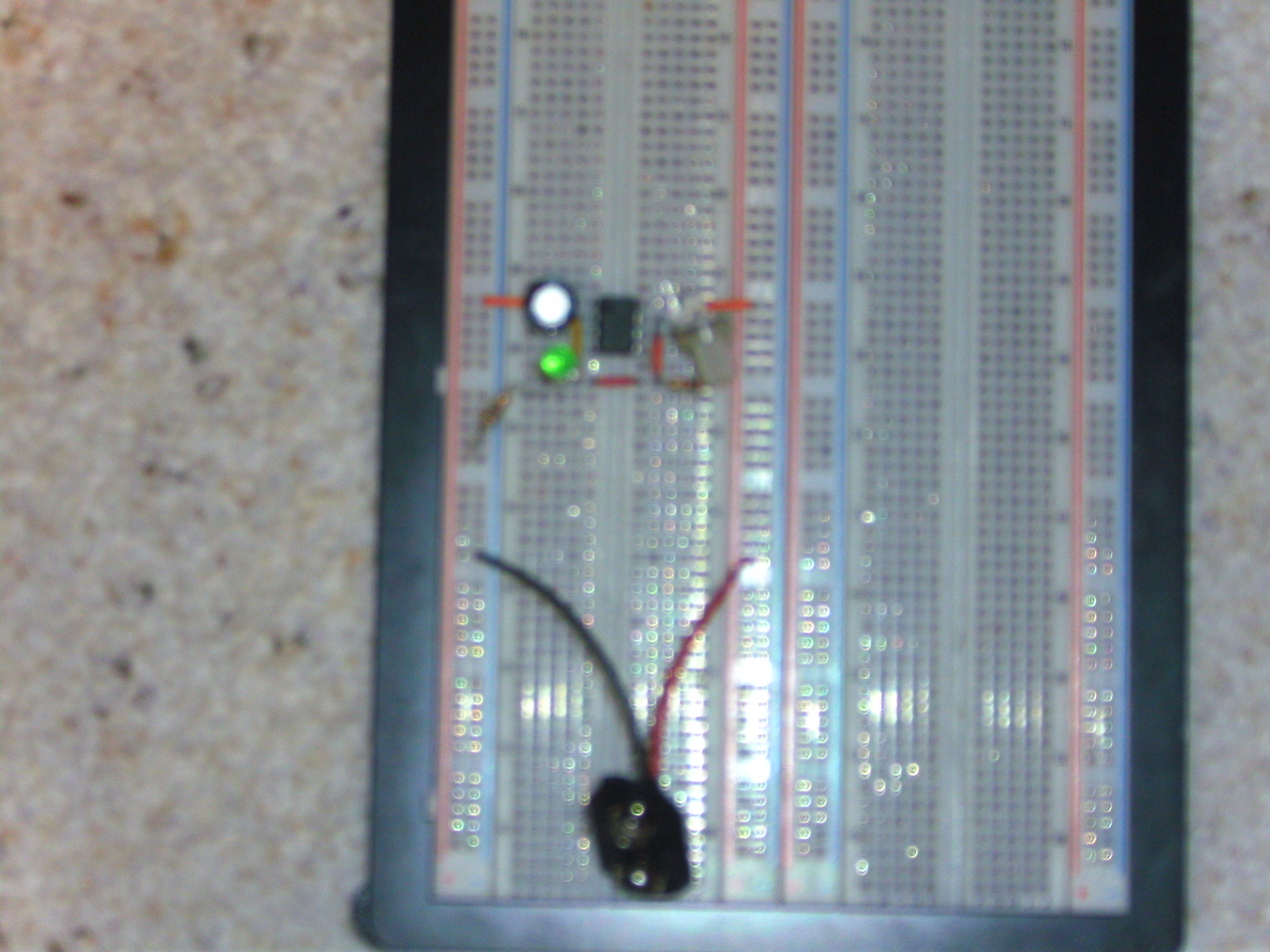 FLASHING LED : 5 Steps - Instructables