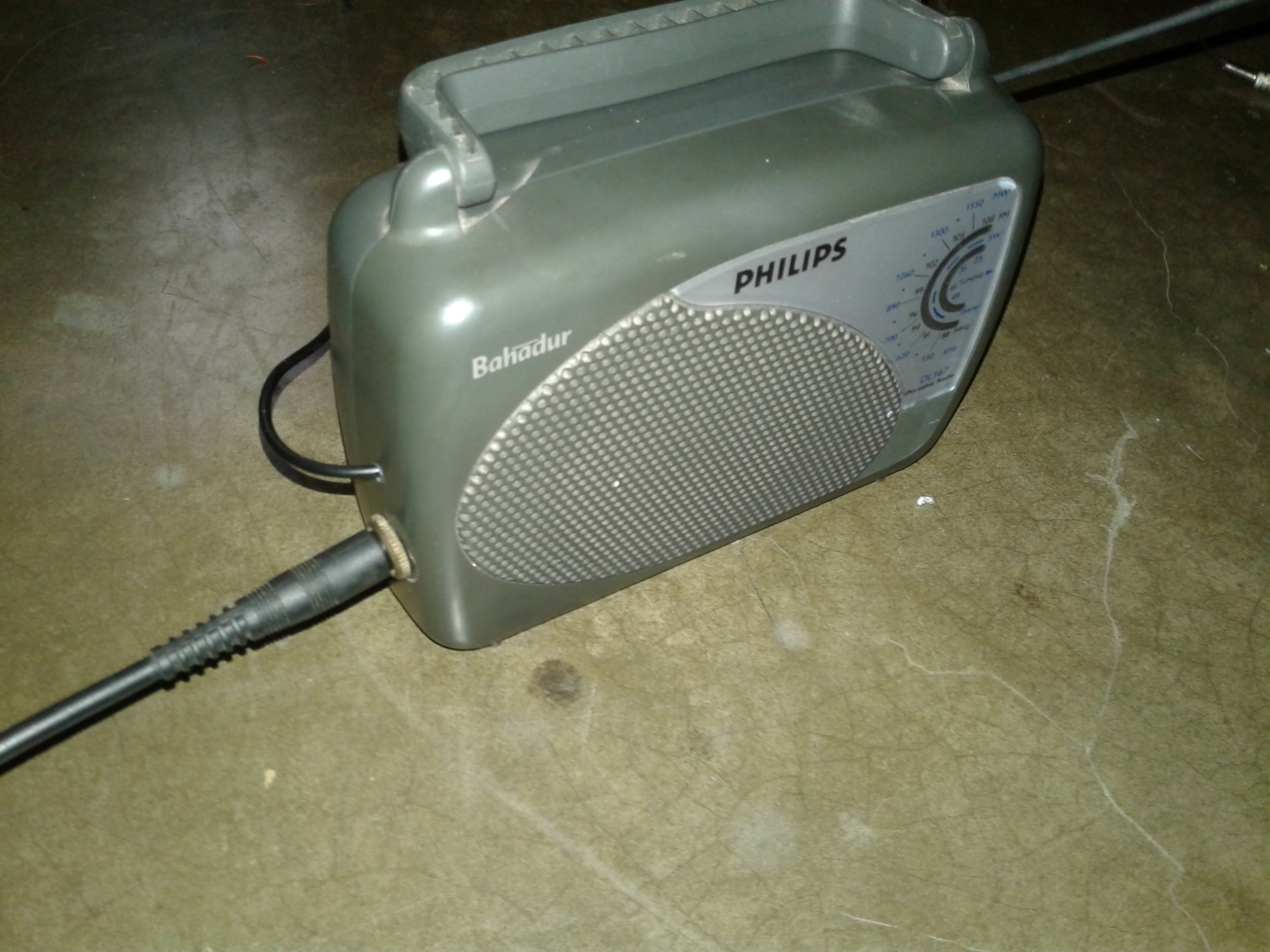 Guitar Amp From Old Radio 5 Steps Instructables