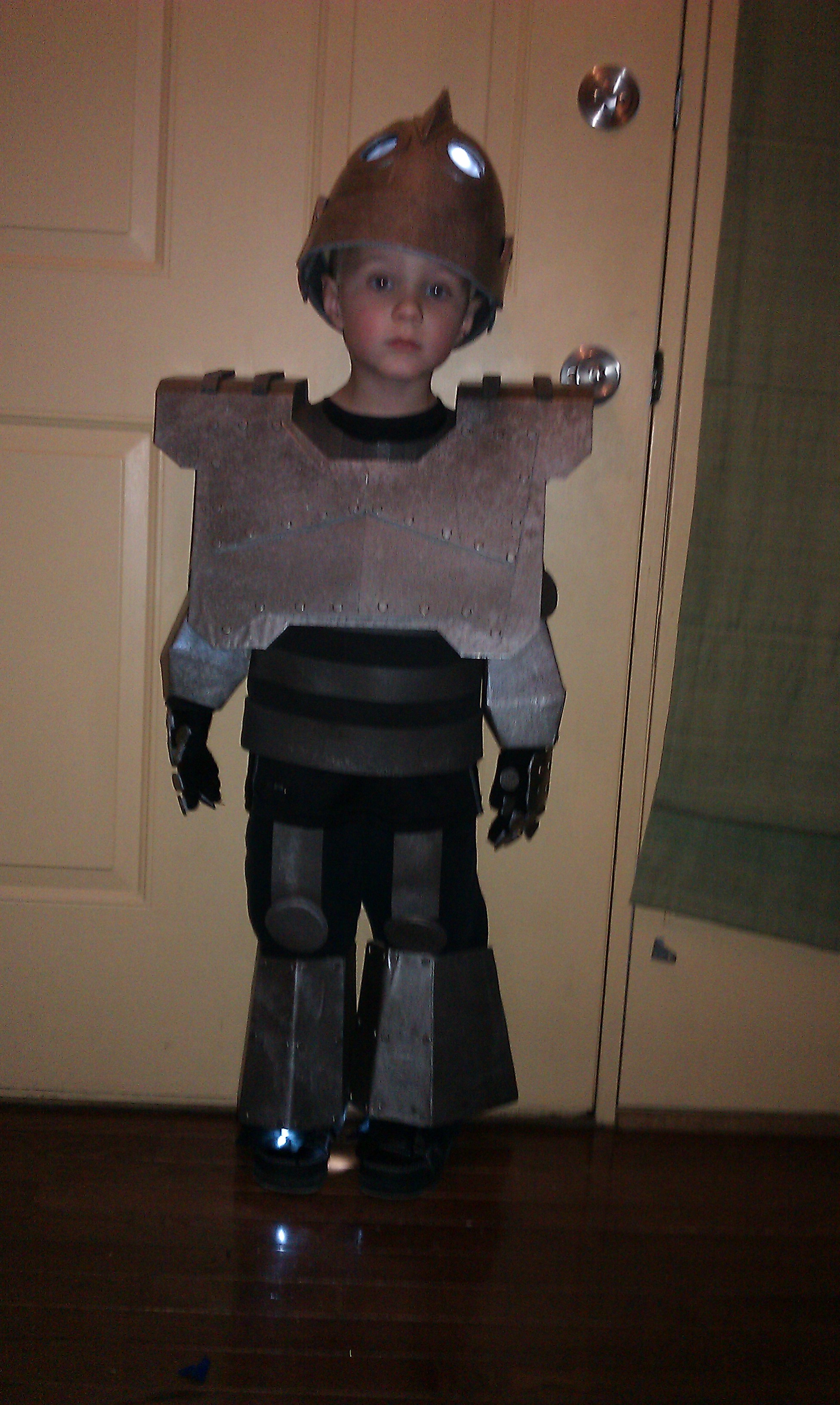 Iron Giant Costume Instructables