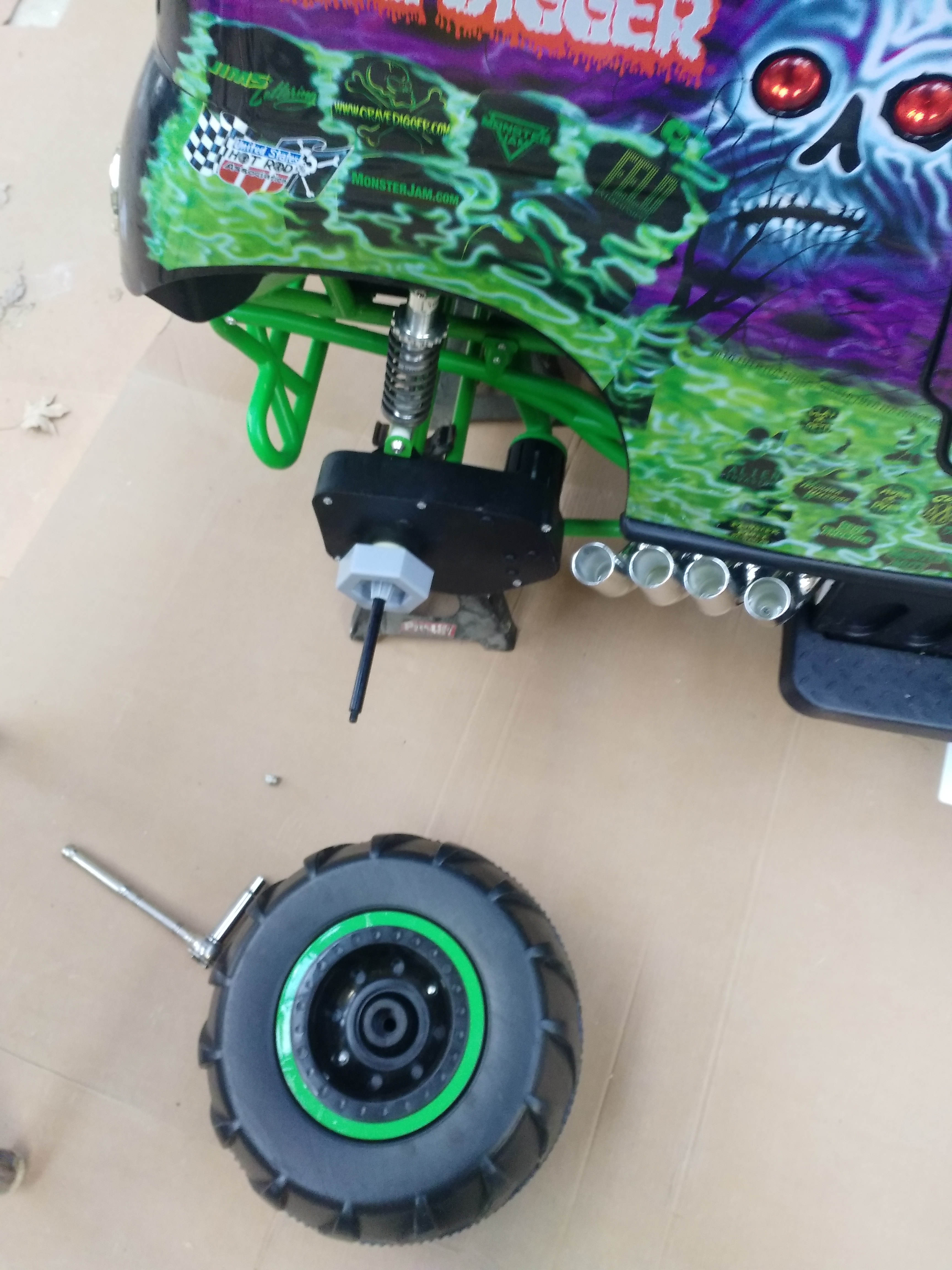 24v Grave Digger Power Wheels atelieryuwa.ciao.jp