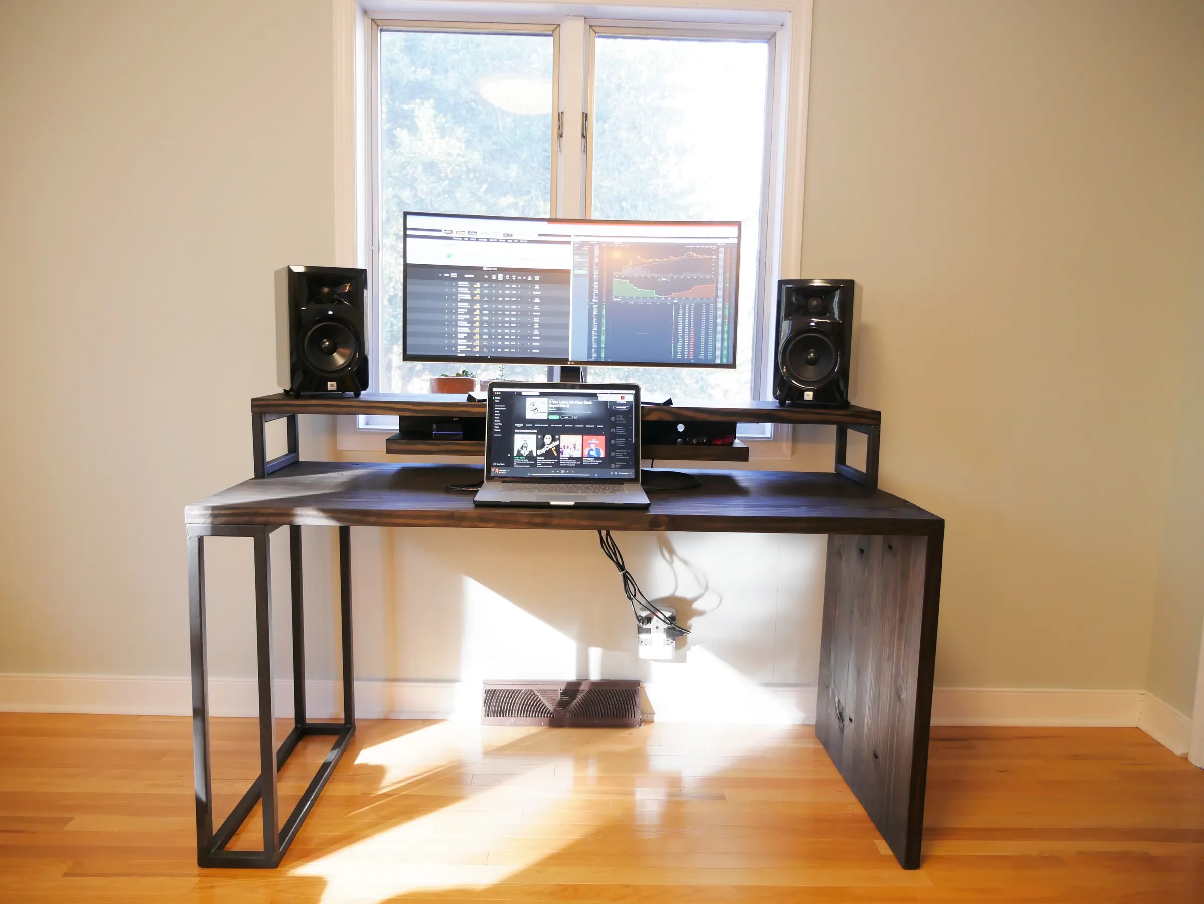 DIY Video Editing Desk 11 Steps (with Pictures) Instructables
