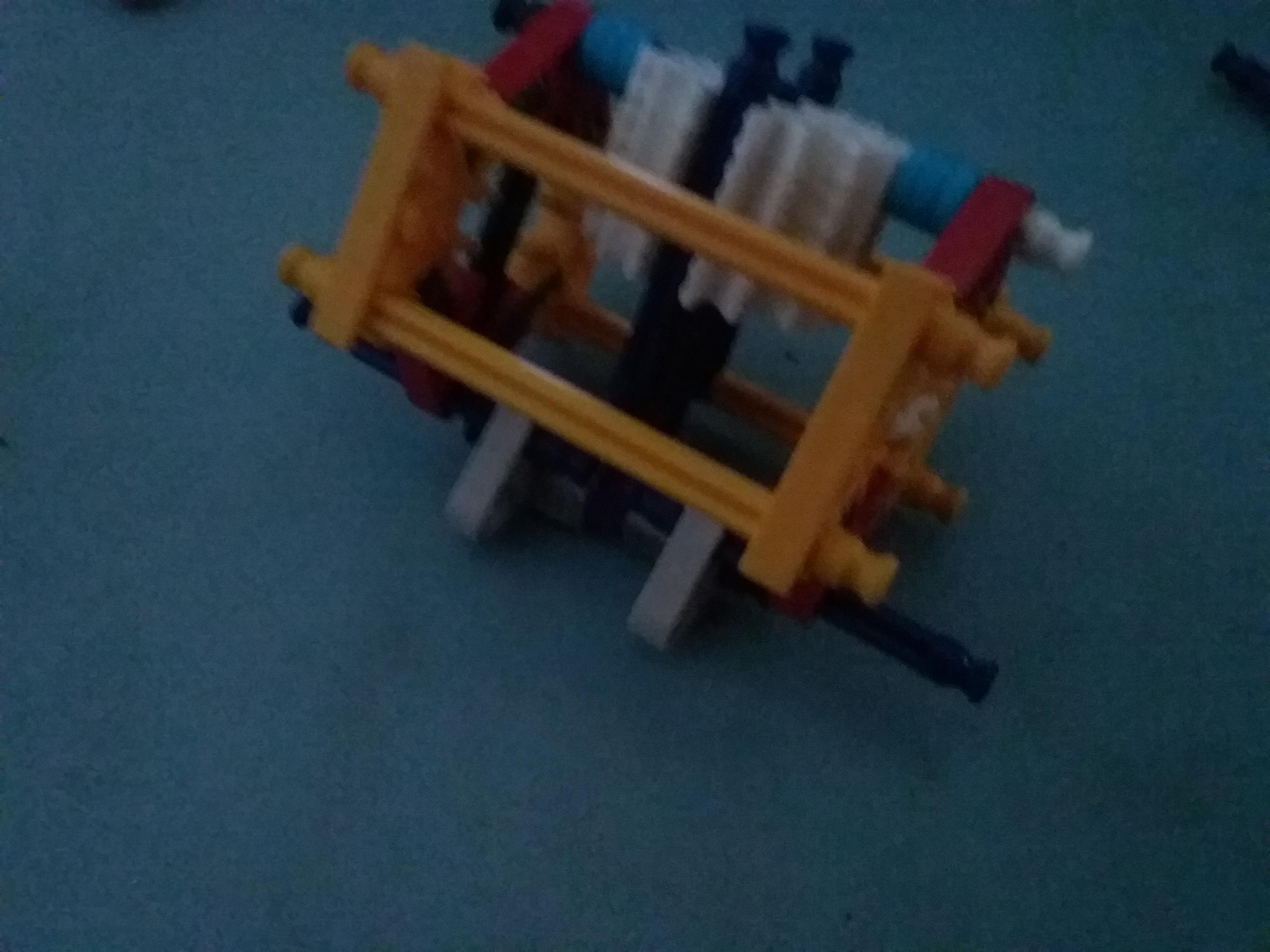 Knex 2 Cylinder Engine 4 Steps Instructables