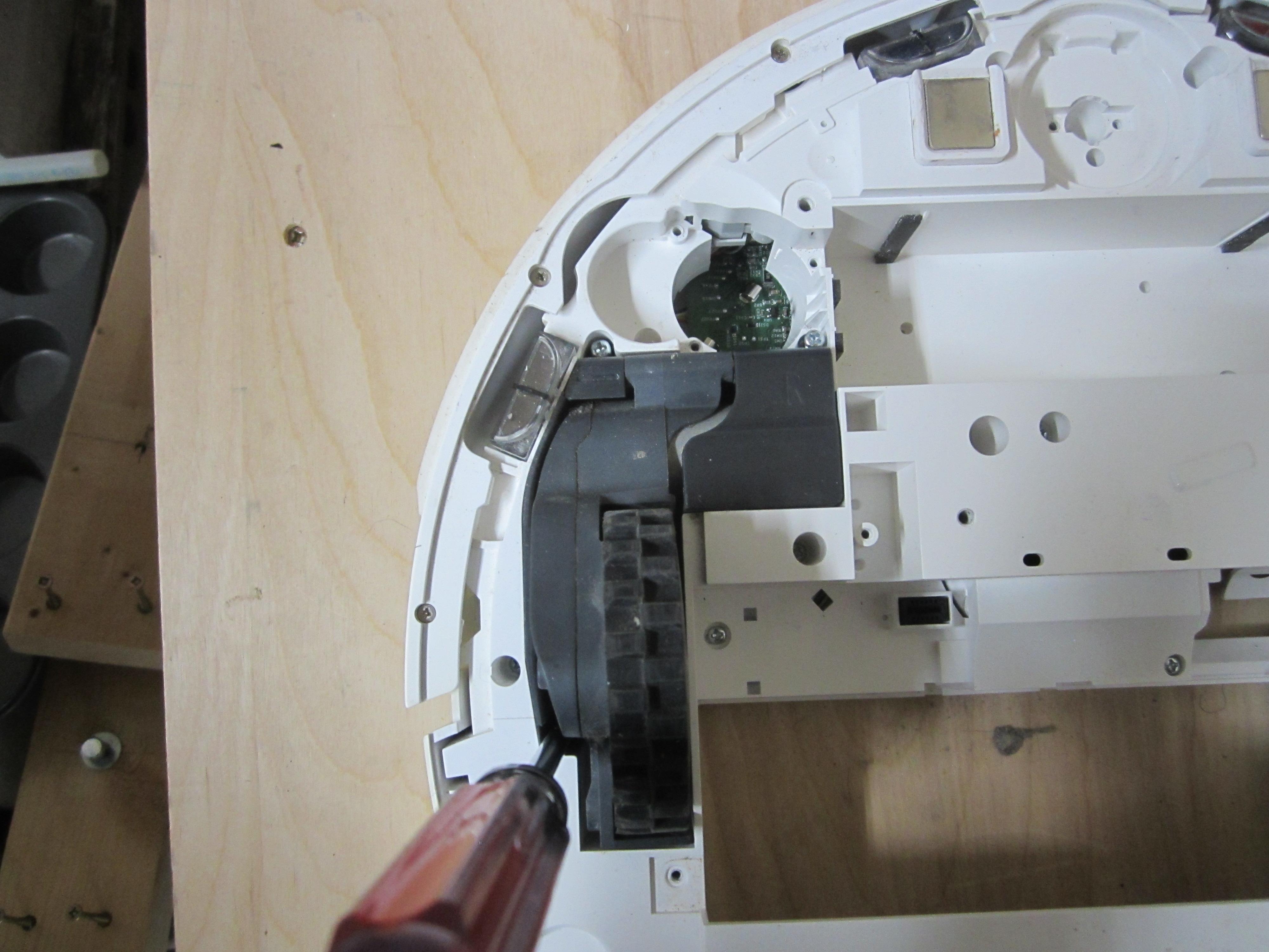 Roborock S5 Disassembly for Cleaning, Troubleshooting and Repair 35