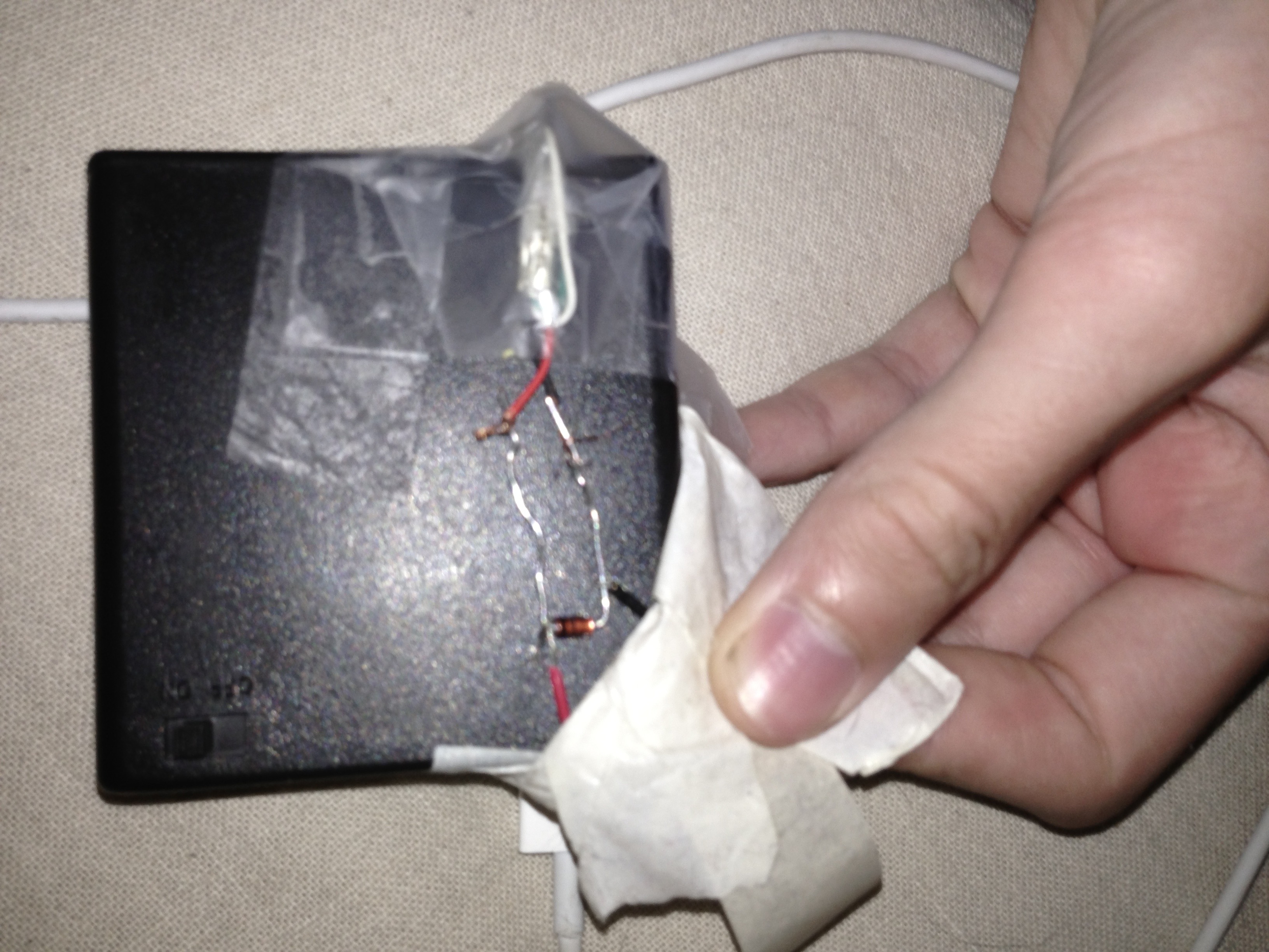 Battery Powered Phone Charger (3 Pc Set) Instructables