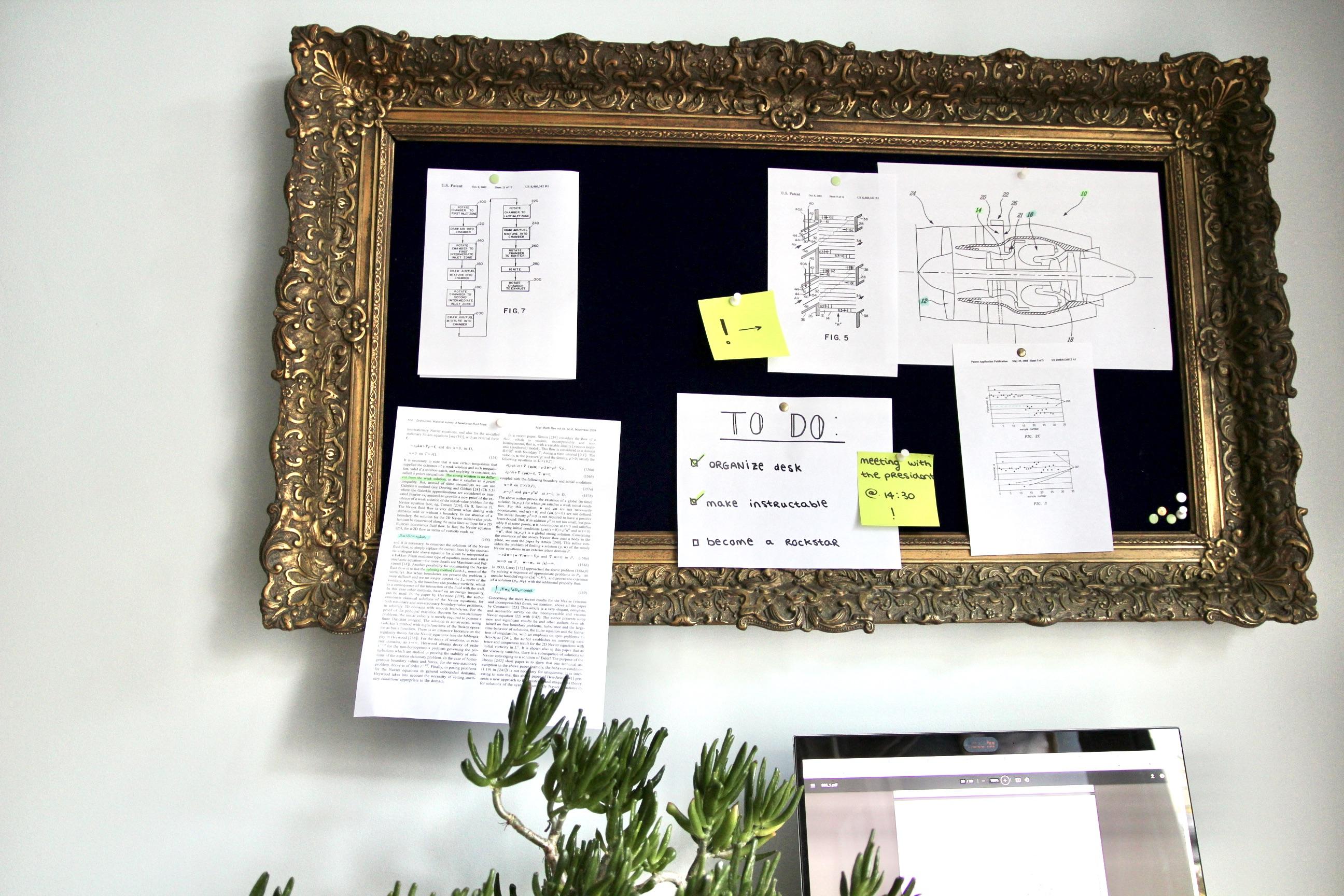 Upcycled BULLETIN BOARD to Organize Your Desk! 9 Steps (with Pictures