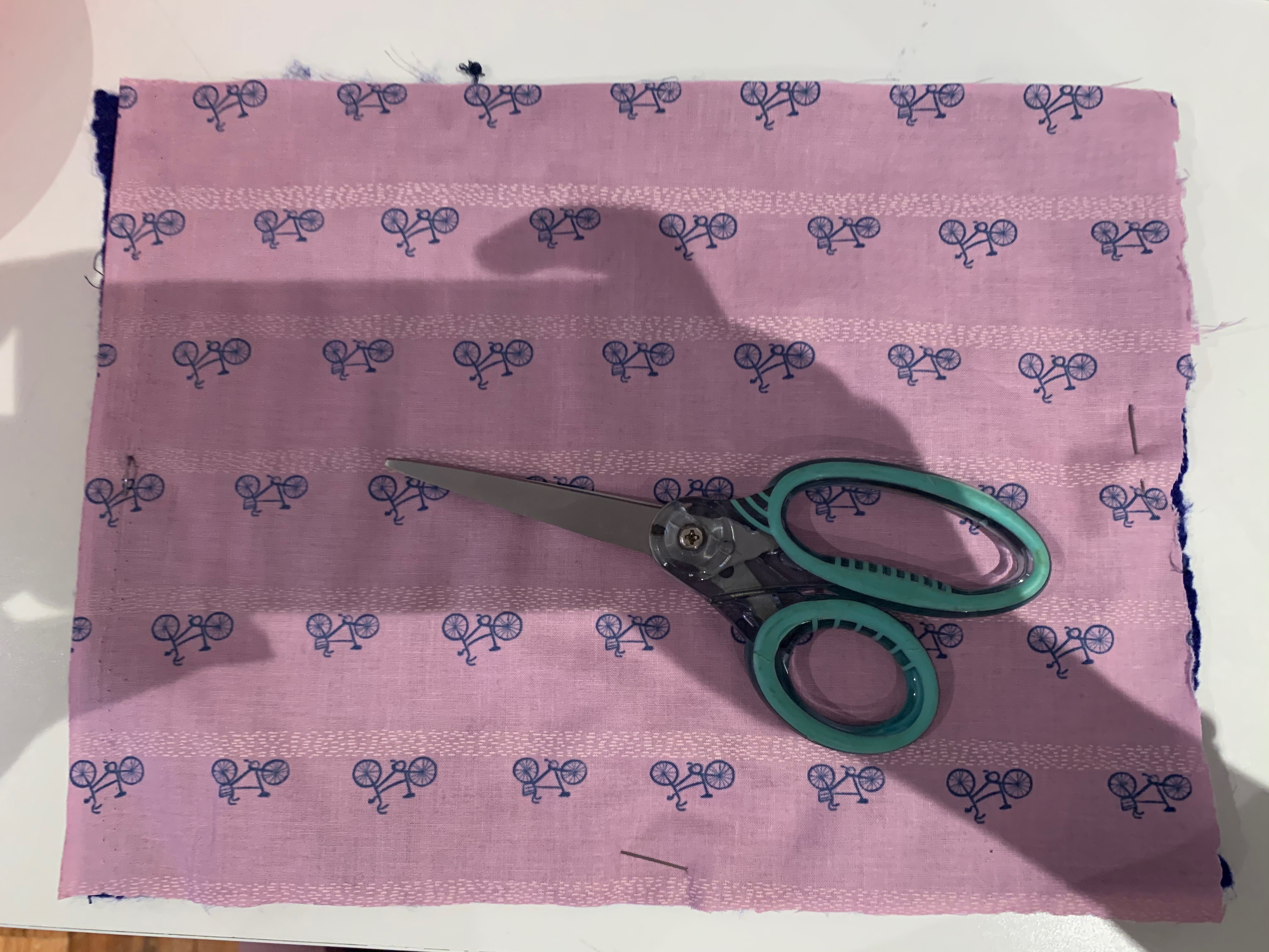 How to Make a Pillow( Sewing Skills Required) 7 Steps Instructables